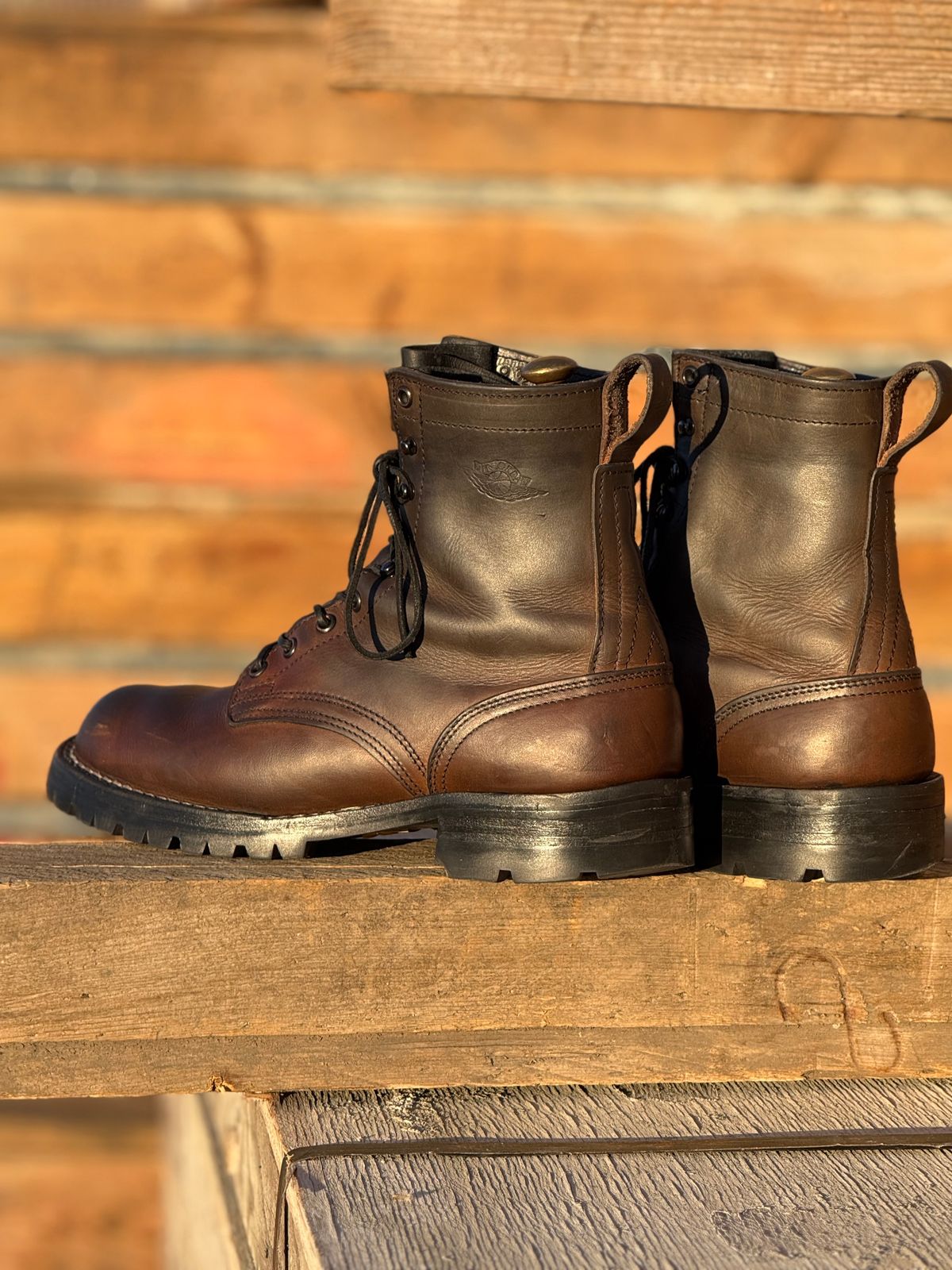 Photo by RubenHernandez on April 5, 2026 of the Nicks Custom Model in Wickett & Craig Slate Double Stuffed.