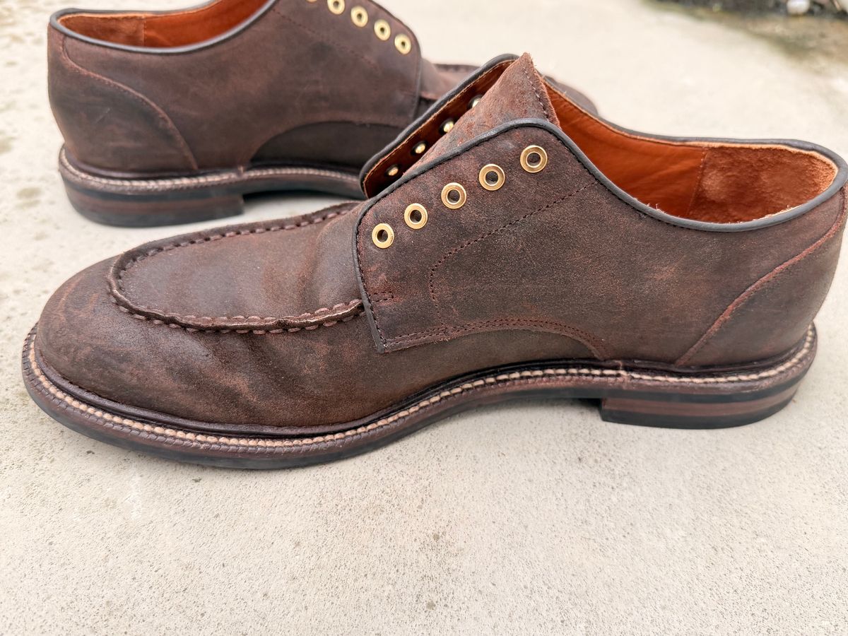 Photo by ShaneFades on November 5, 2025 of the Grant Stone Moc Toe Derby in C.F. Stead Tobacco Waxy Commander Suede.