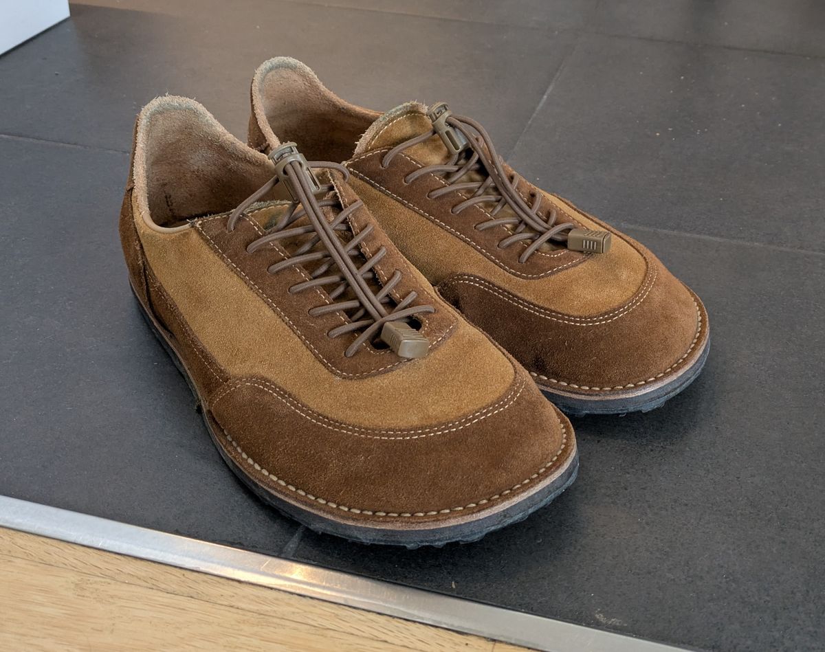 Photo by tumi on March 31, 2025 of the Turriff Functional Footwear C-02 in C.F. Stead Brown Repello Calf Suede.