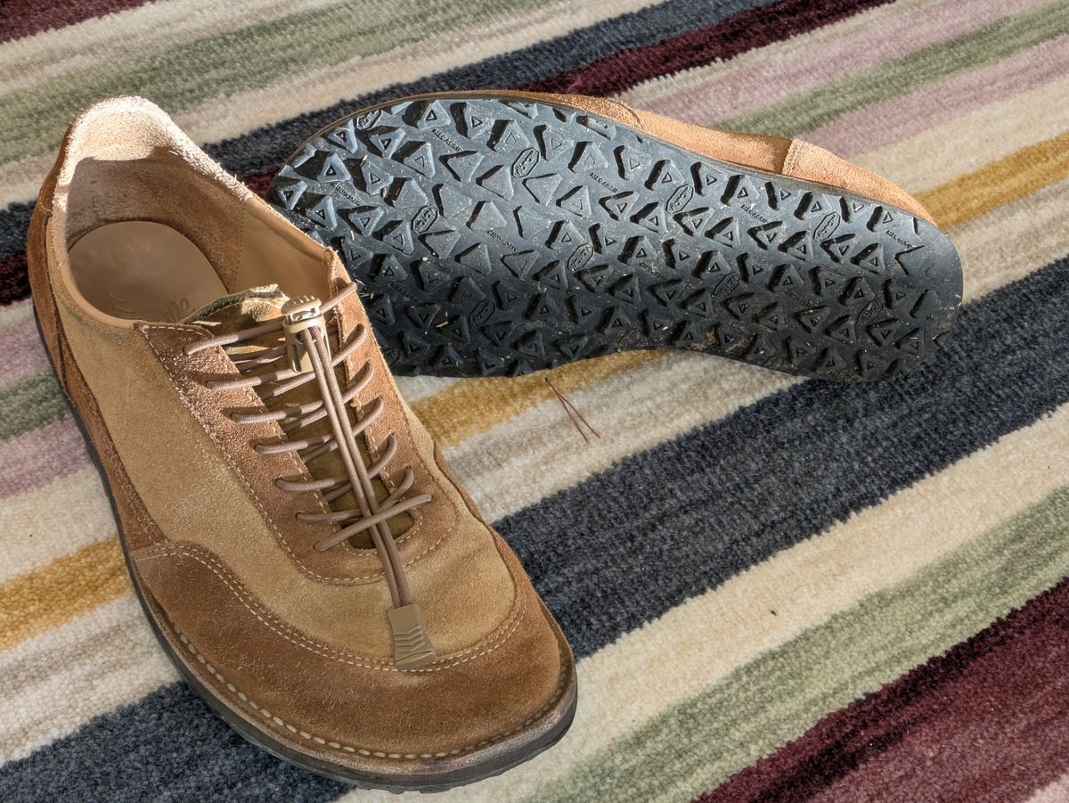 Photo by tumi on November 1, 2025 of the Turriff Functional Footwear C-02 in C.F. Stead Brown Repello Calf Suede.