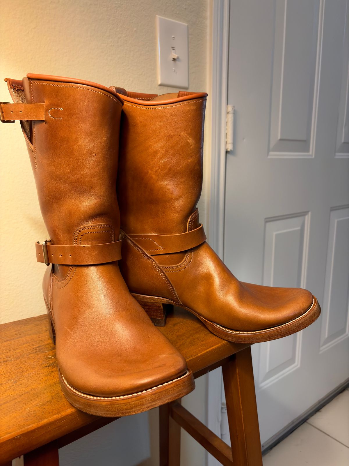 Photo by DuaneBerry on November 7, 2025 of the Unsung U 22-2 Engineer Boot in Maryam Toscanello TPR Horsebutt.