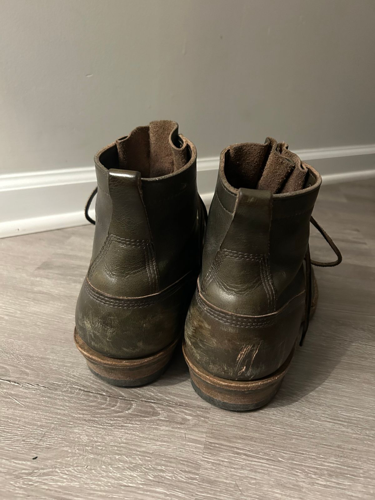 Photo by sundriver on December 5, 2025 of the White's 350 Cutter in Horween Greener Pastures Dublin.