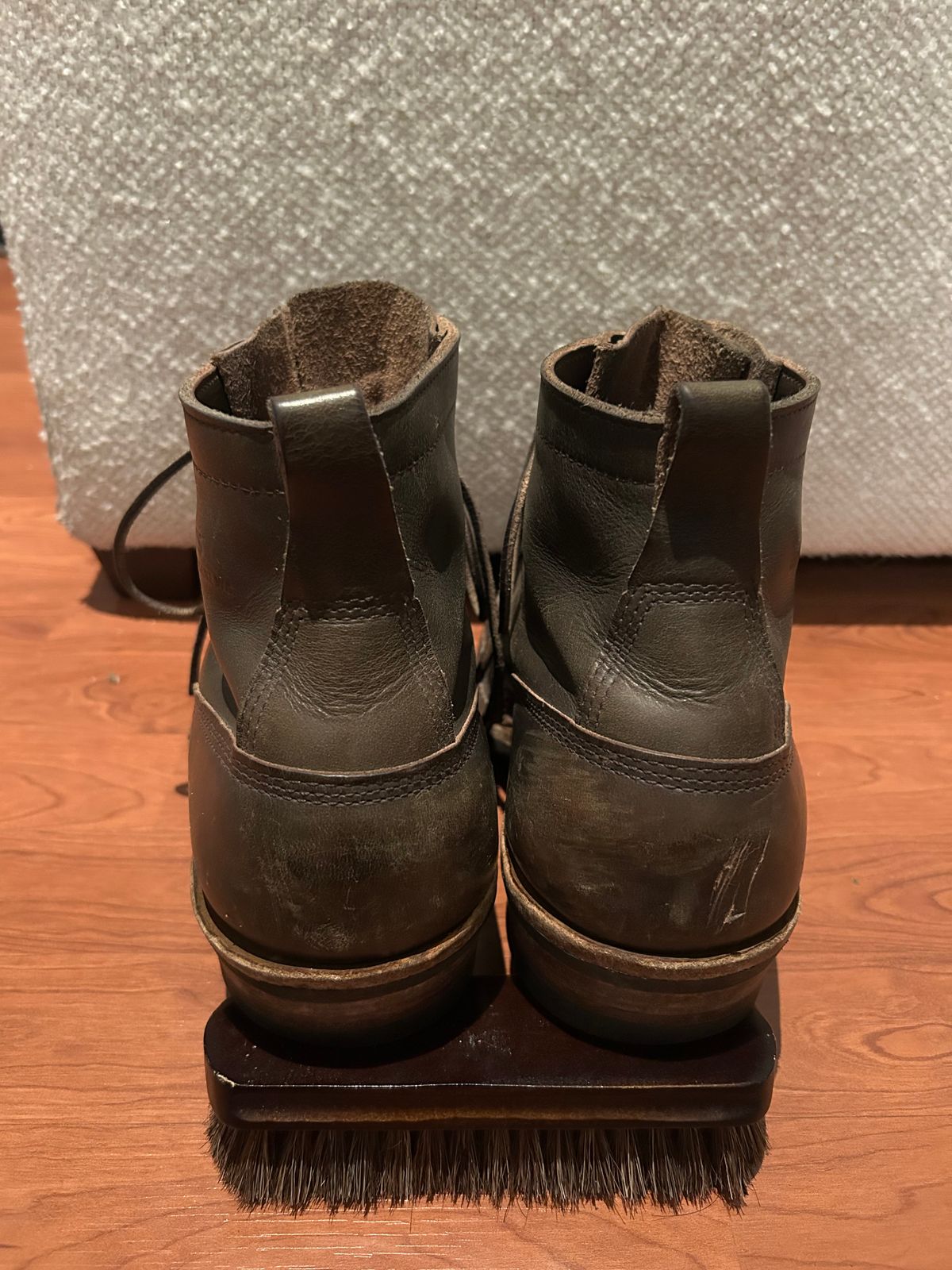 Photo by sundriver on January 6, 2026 of the White's 350 Cutter in Horween Greener Pastures Dublin.