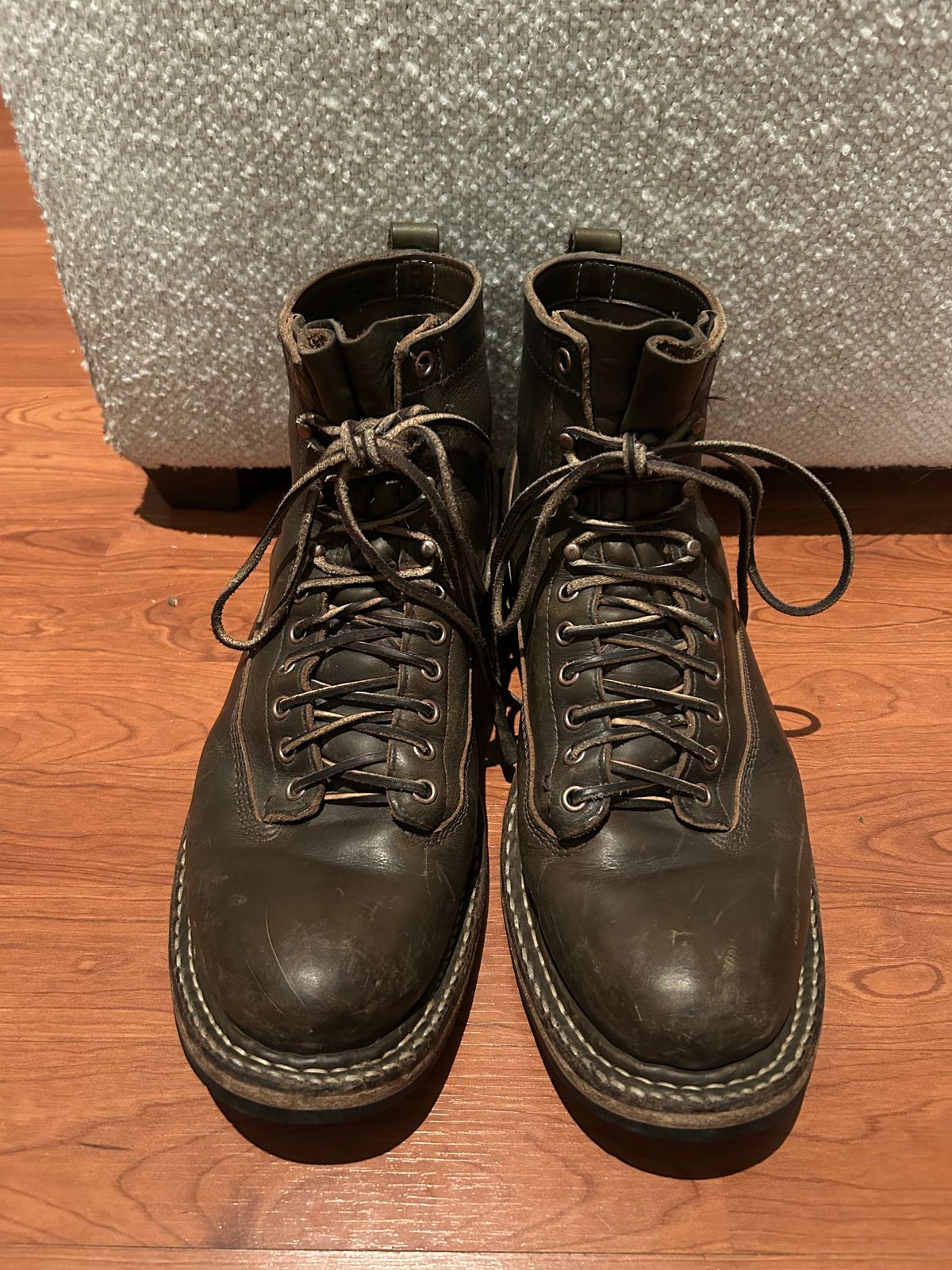 Photo by sundriver on January 6, 2026 of the White's 350 Cutter in Horween Greener Pastures Dublin.