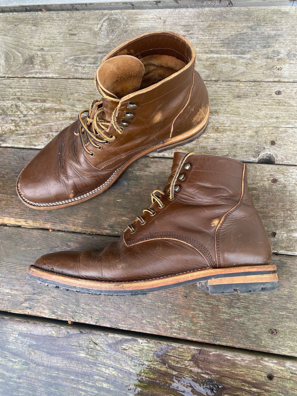 Photo by cereus0843 on December 2, 2025 of the Parkhurst The Allen in Italpel Caramel Teacore Veg Tan.