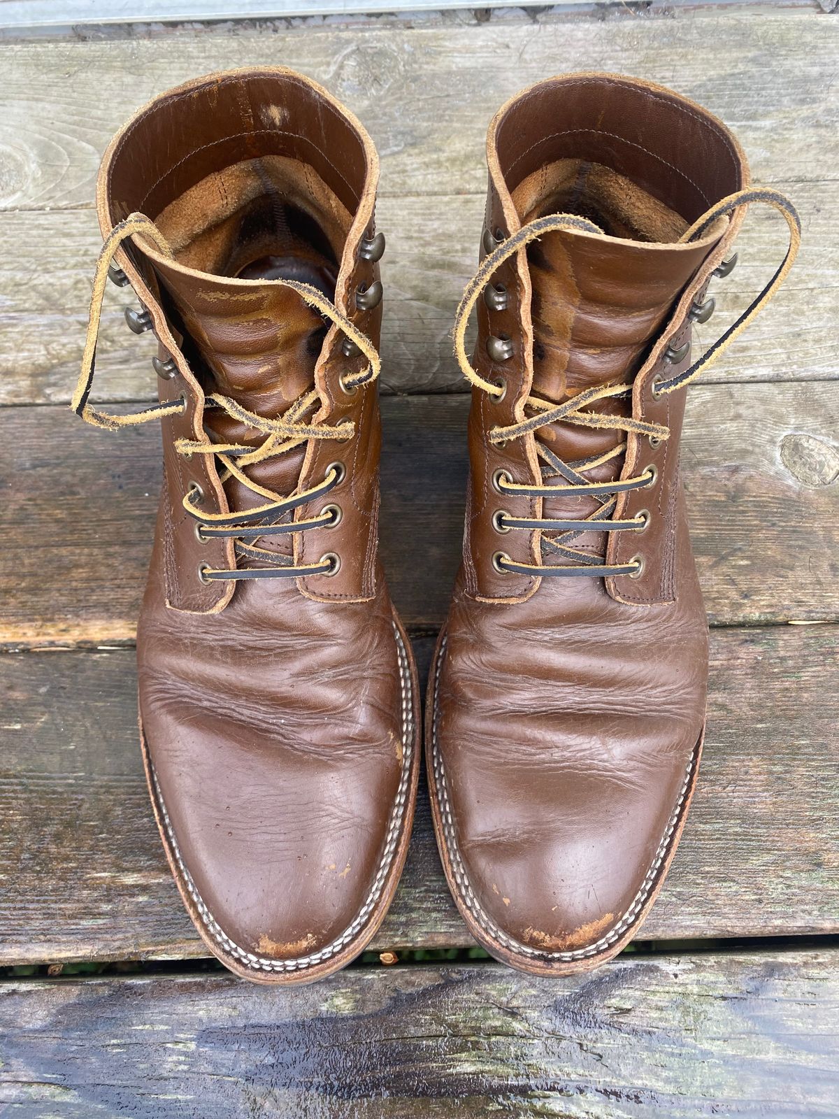 Photo by cereus0843 on December 2, 2025 of the Parkhurst The Allen in Italpel Caramel Teacore Veg Tan.