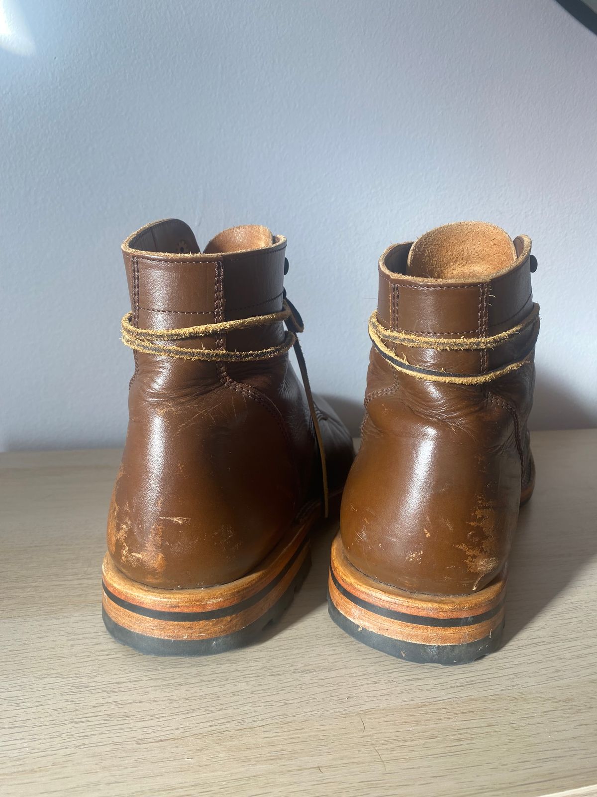 Photo by cereus0843 on January 3, 2026 of the Parkhurst The Allen in Italpel Caramel Teacore Veg Tan.