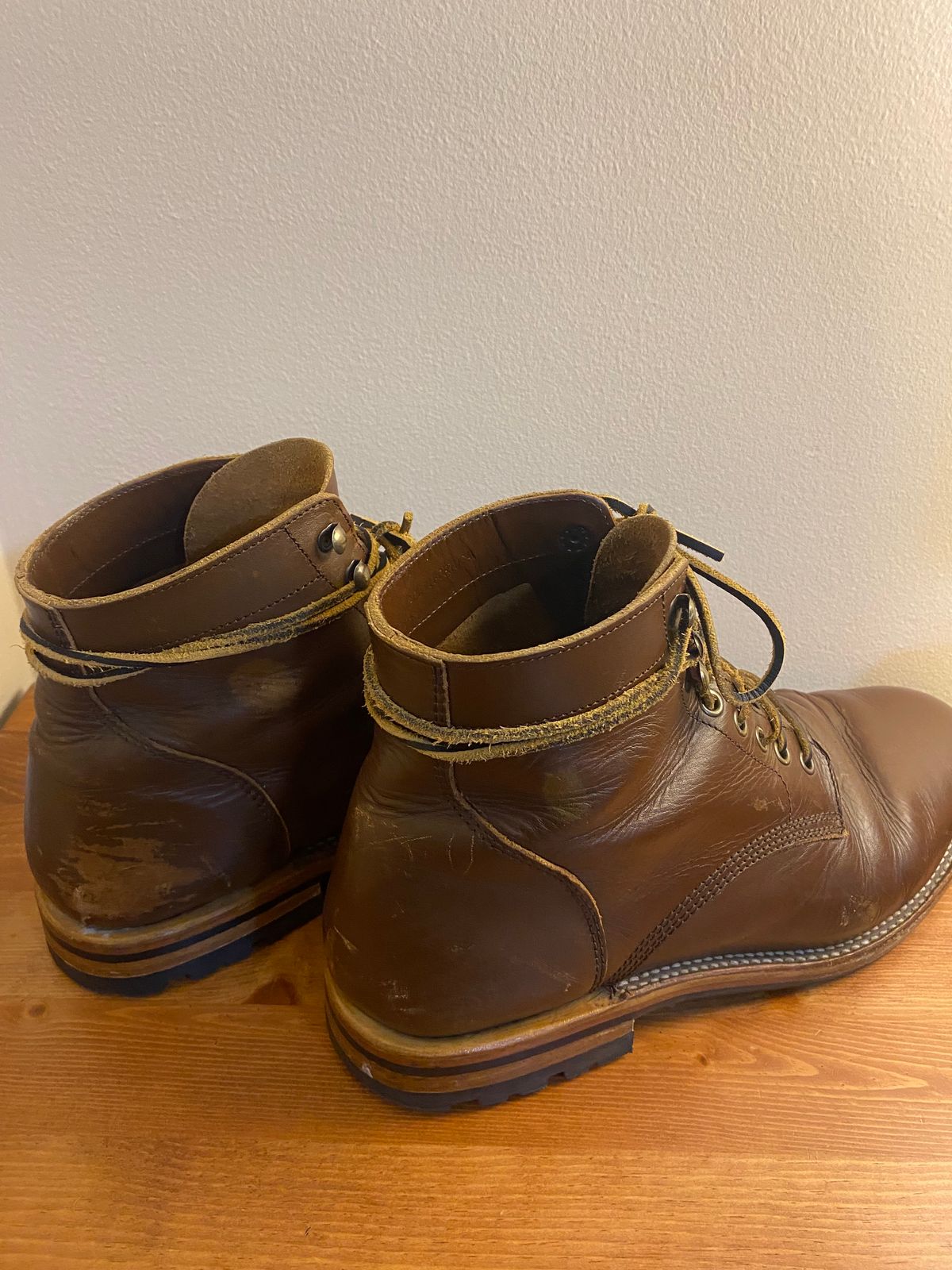 Photo by cereus0843 on February 6, 2026 of the Parkhurst The Allen in Italpel Caramel Teacore Veg Tan.