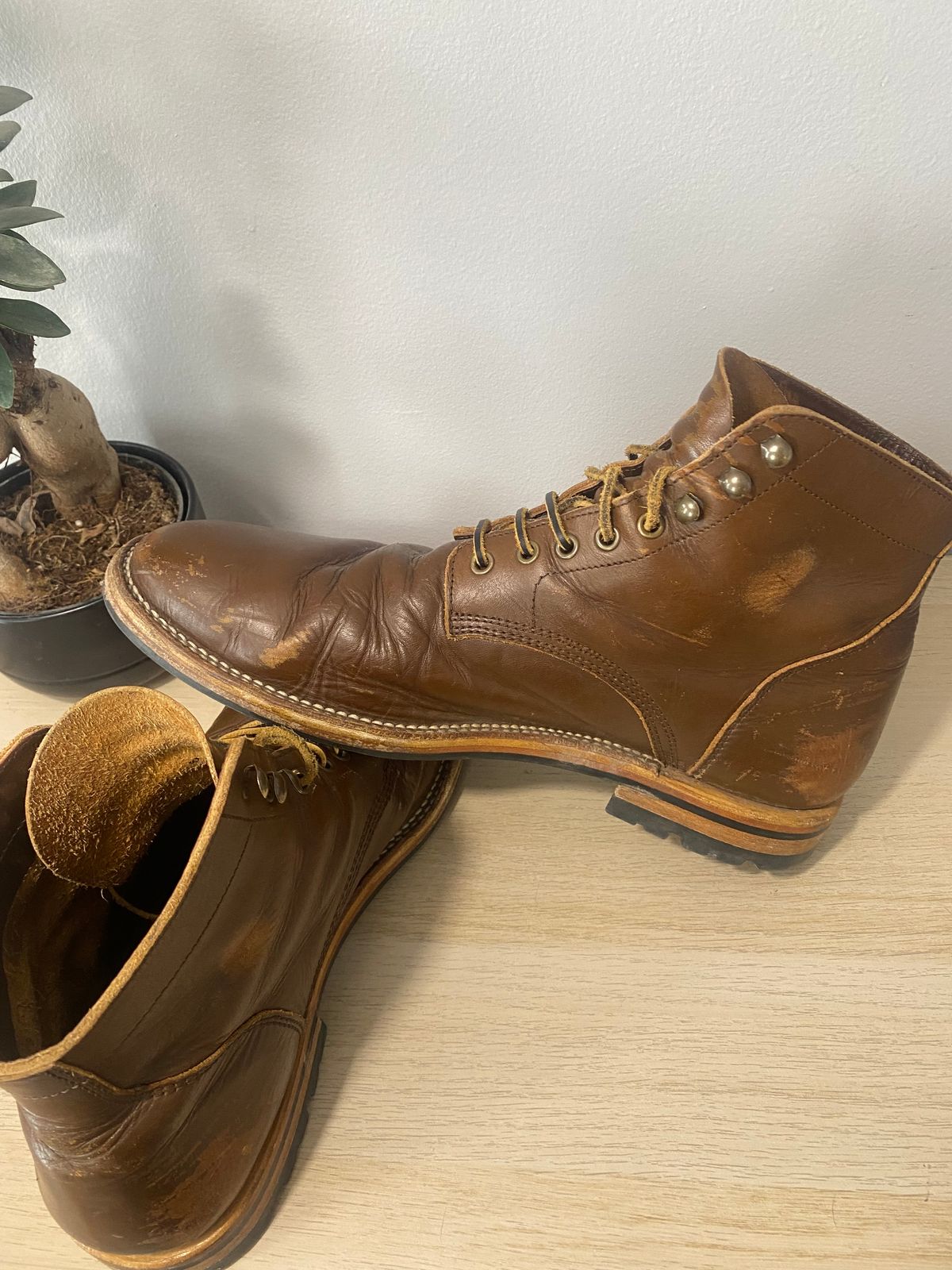 Photo by cereus0843 on March 5, 2026 of the Parkhurst The Allen in Italpel Caramel Teacore Veg Tan.