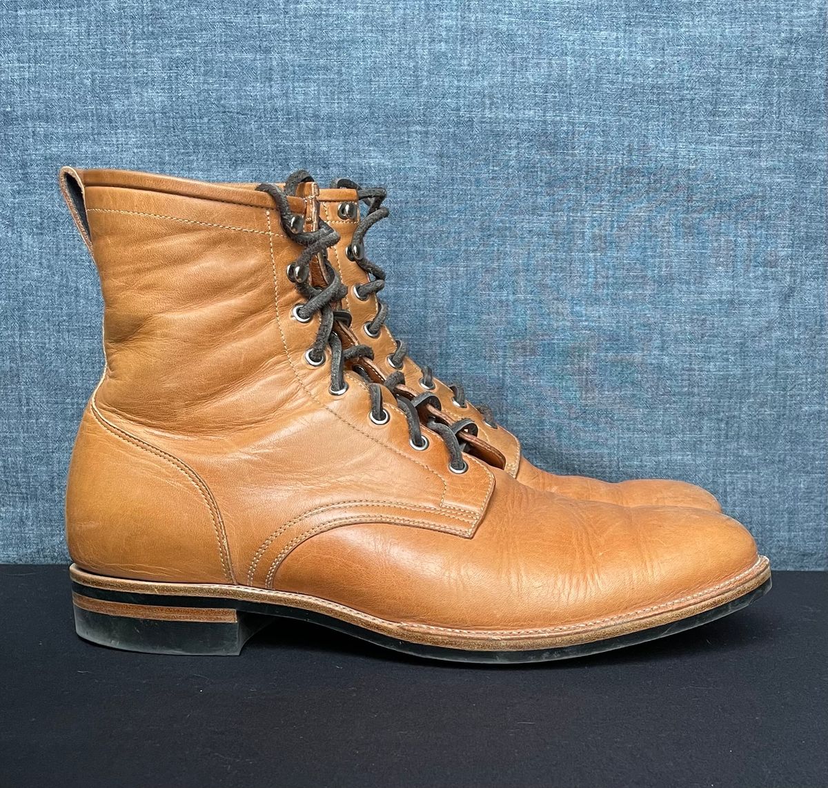 Photo by MMcC on December 5, 2024 of the Skuce Shoes 8" Derby Boot MTO in Horween Natural Dublin.