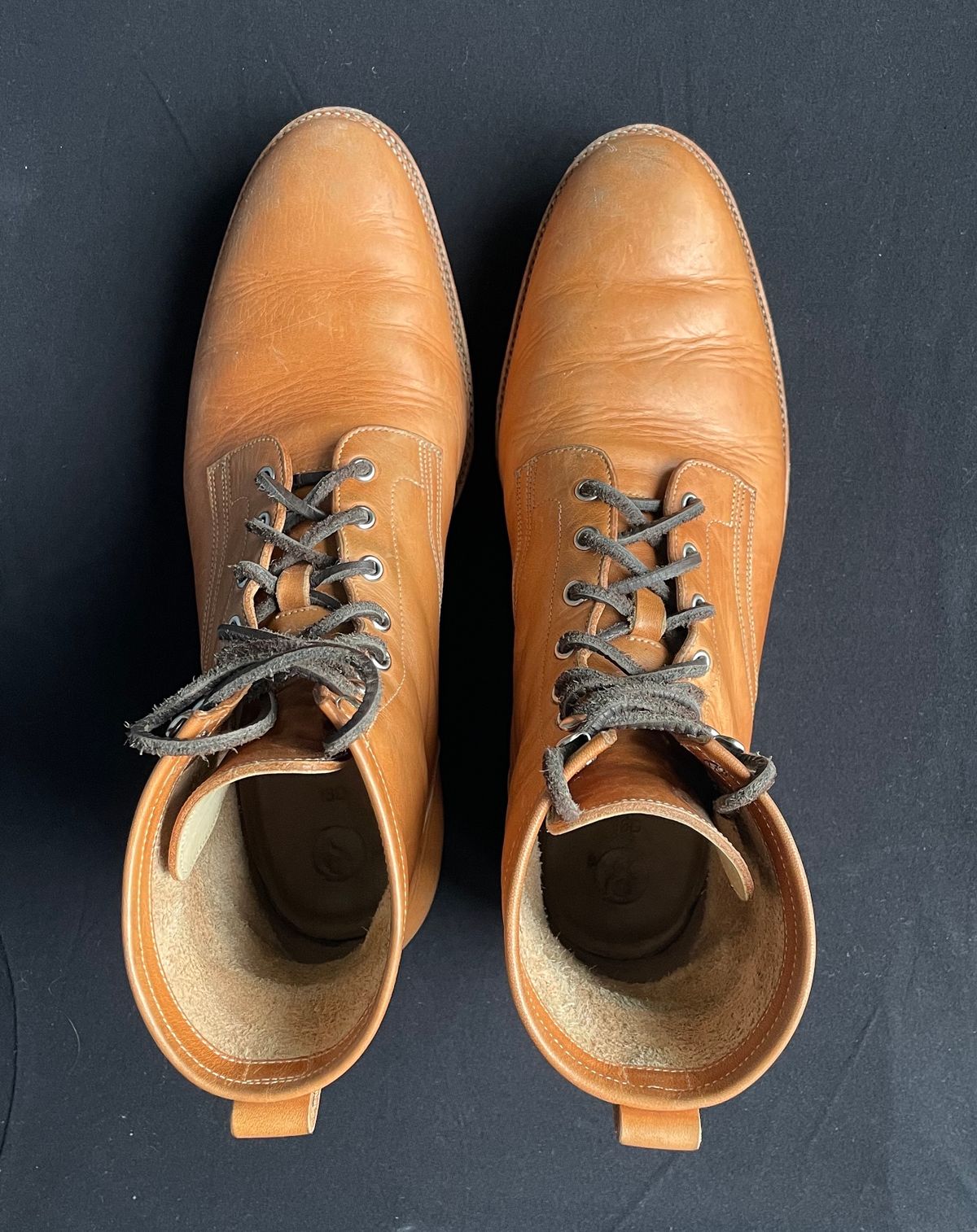Photo by MMcC on December 5, 2024 of the Skuce Shoes 8" Derby Boot MTO in Horween Natural Dublin.