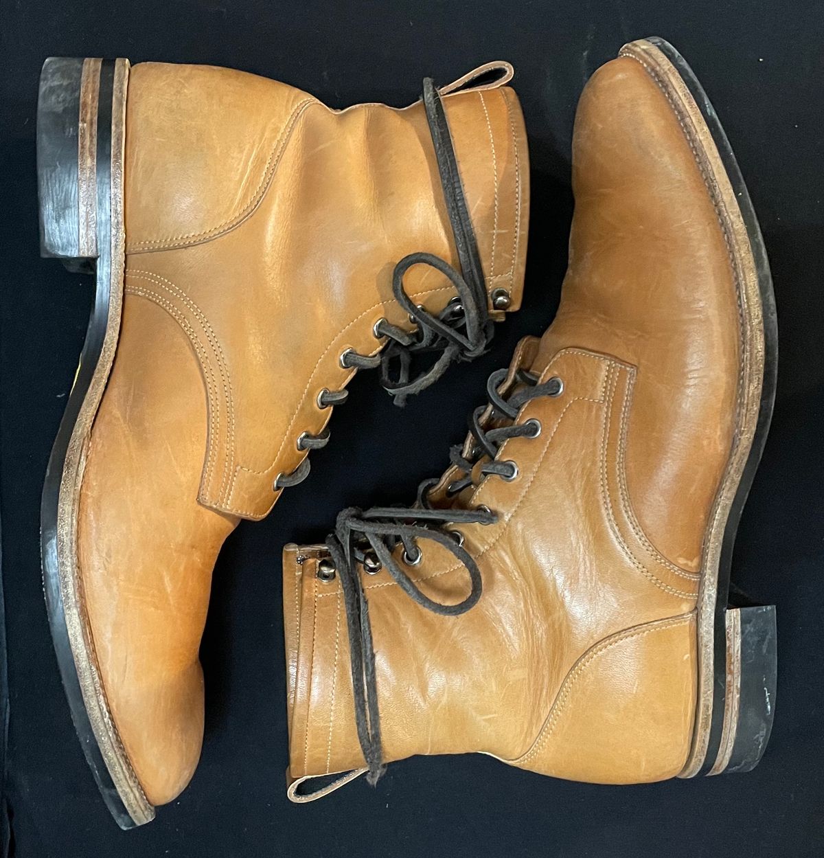 Photo by MMcC on January 6, 2025 of the Skuce Shoes 8" Derby Boot MTO in Horween Natural Dublin.