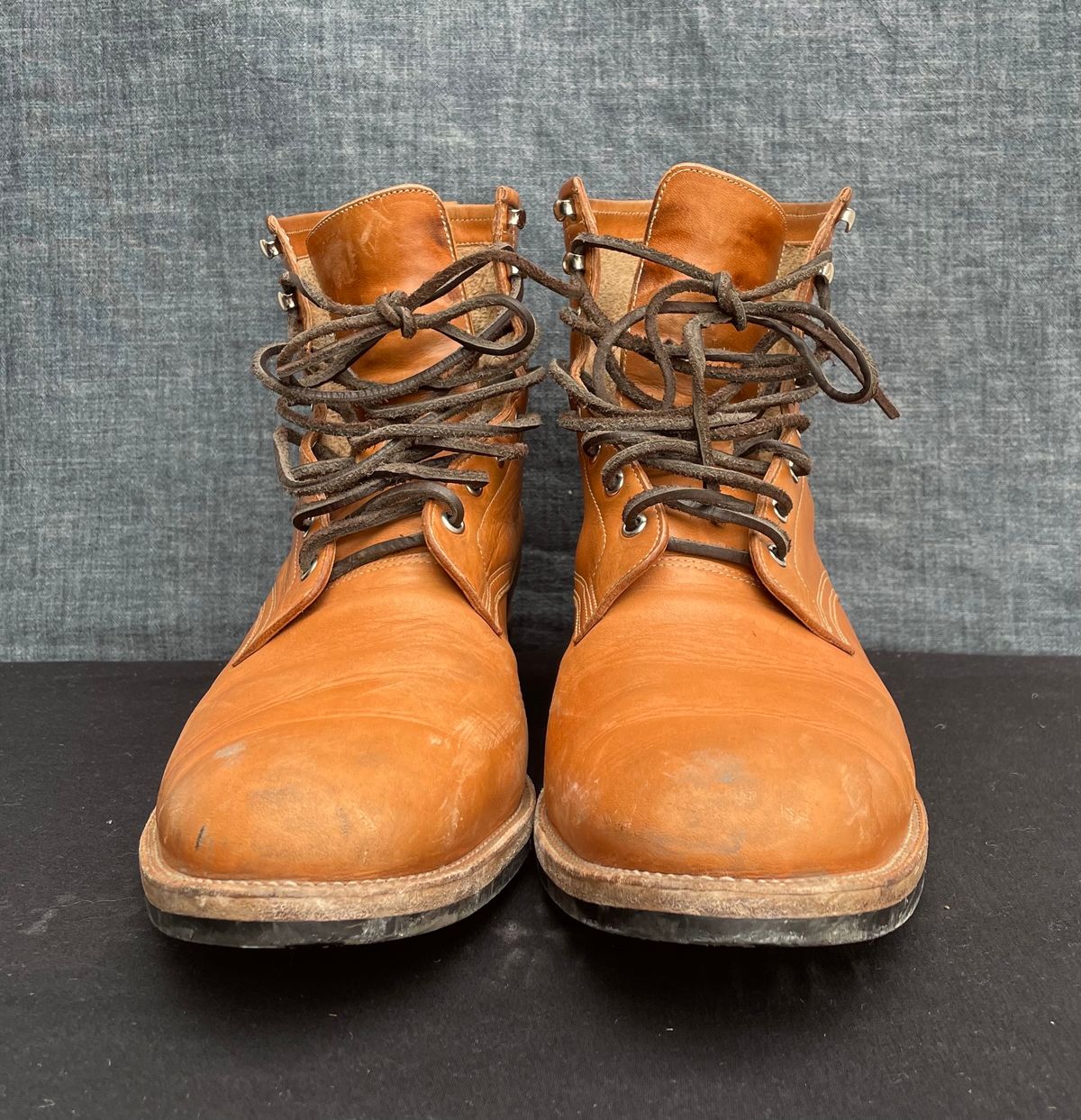 Photo by MMcC on March 5, 2025 of the Skuce Shoes 8" Derby Boot MTO in Horween Natural Dublin.
