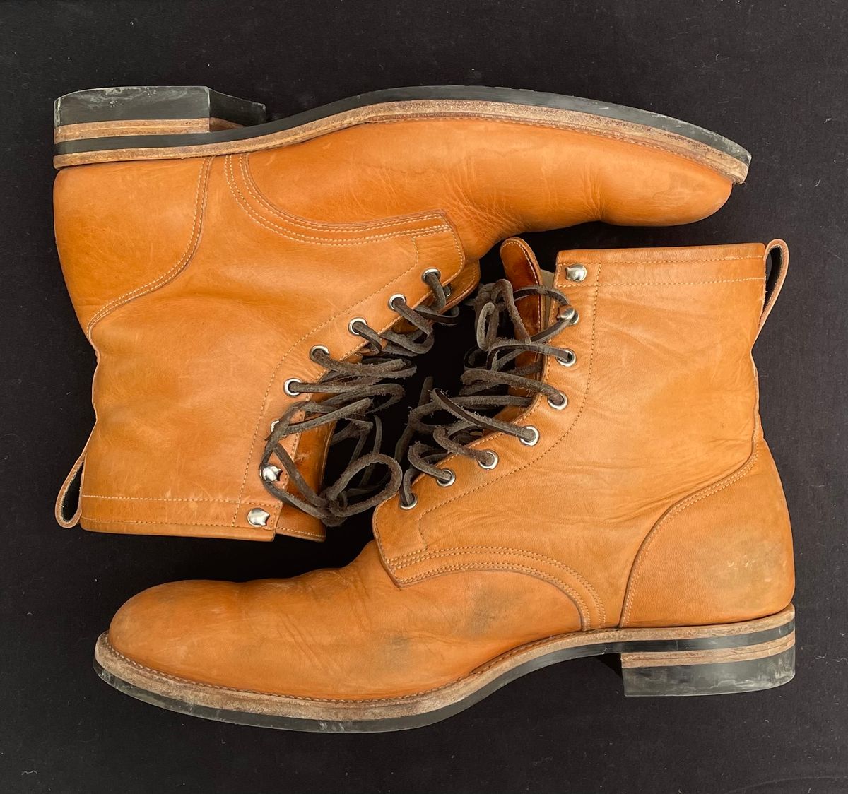 Photo by MMcC on March 5, 2025 of the Skuce Shoes 8" Derby Boot MTO in Horween Natural Dublin.