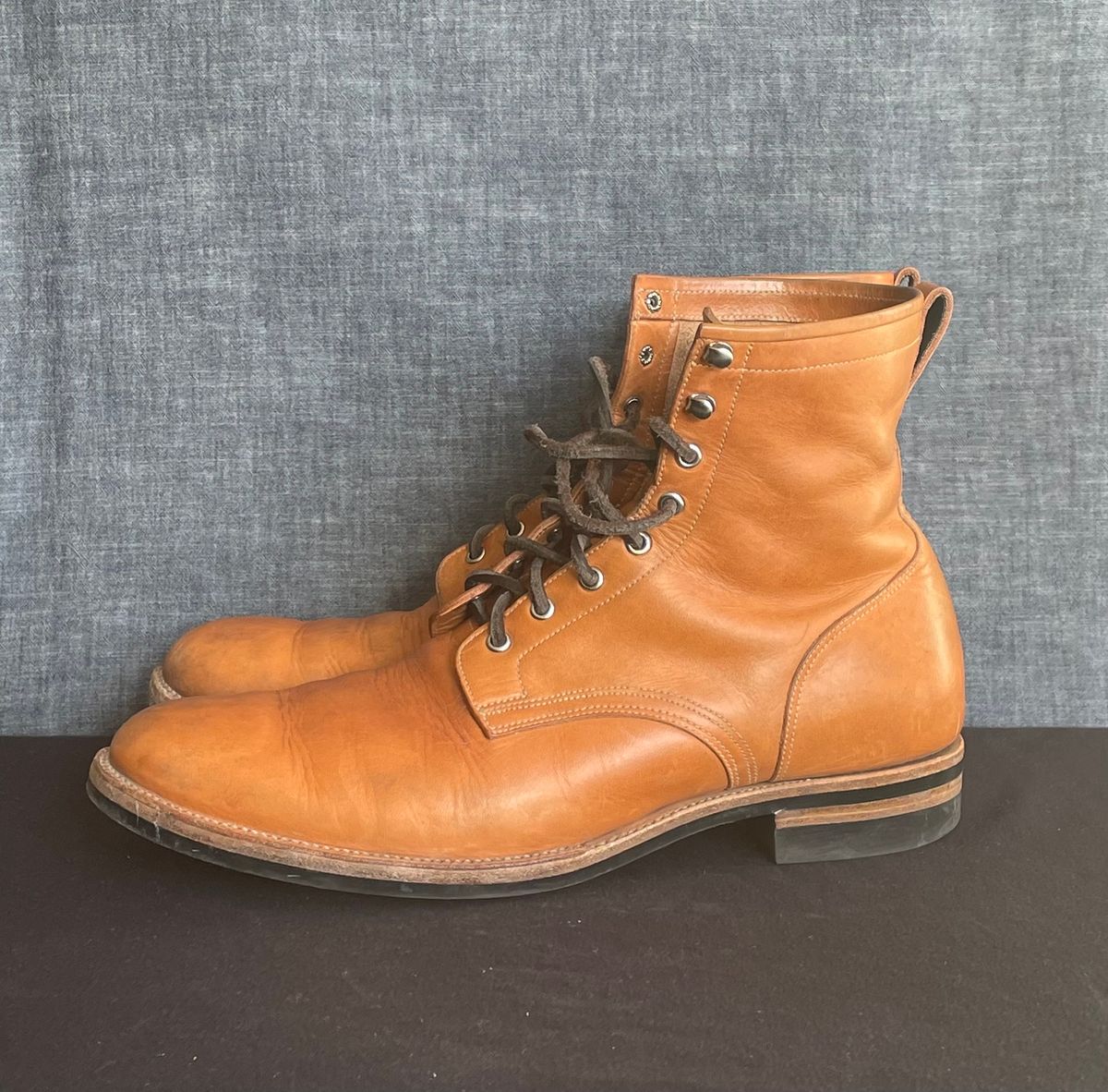 Photo by MMcC on April 4, 2025 of the Skuce Shoes 8" Derby Boot MTO in Horween Natural Dublin.