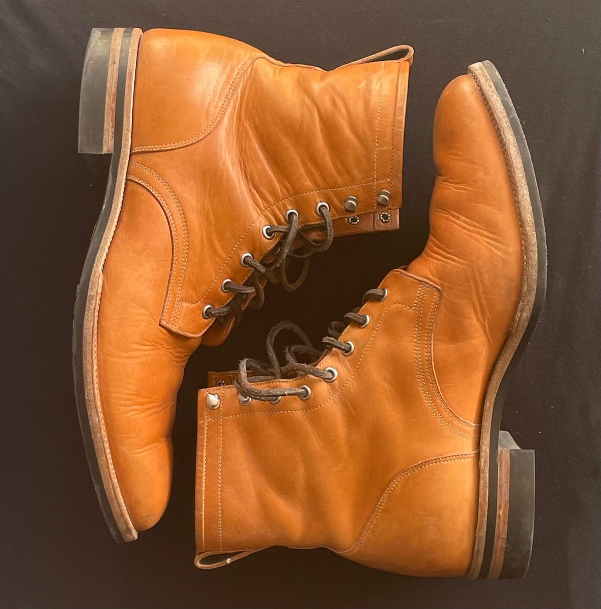 Photo by MMcC on April 4, 2025 of the Skuce Shoes 8" Derby Boot MTO in Horween Natural Dublin.