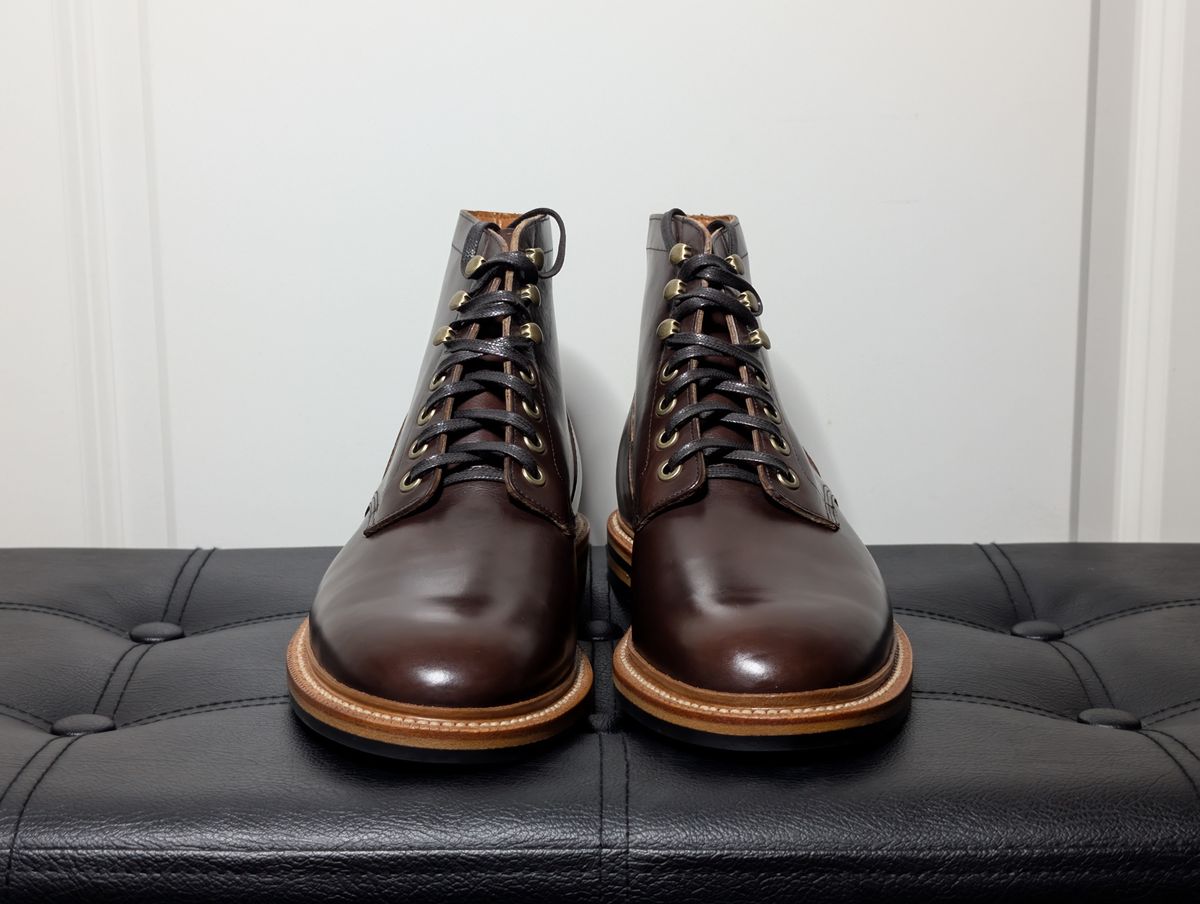 Photo by wistless on October 3, 2024 of the Grant Stone Diesel Boot in Horween Crimson Chromexcel.