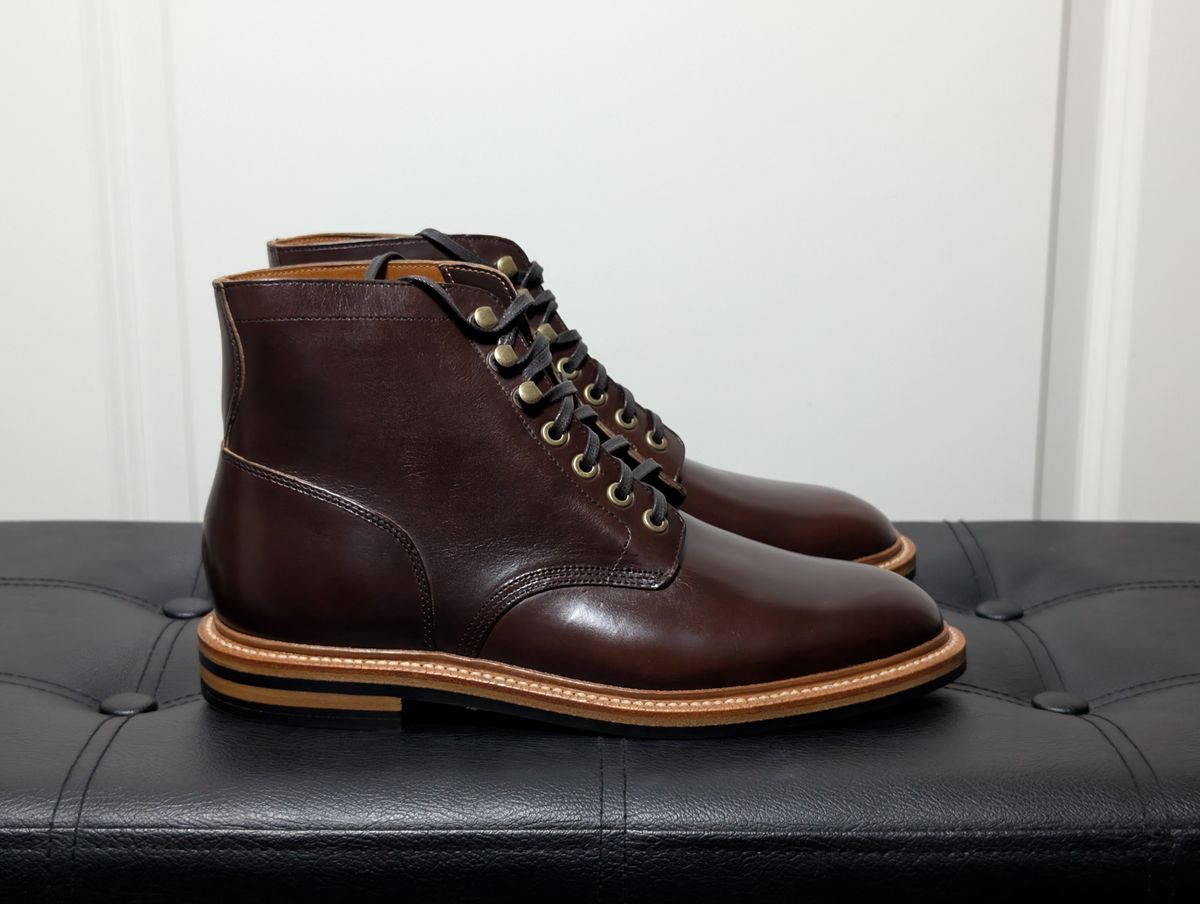 Photo by wistless on October 3, 2024 of the Grant Stone Diesel Boot in Horween Crimson Chromexcel.