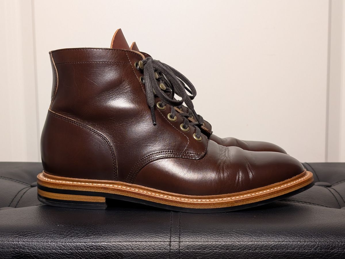Photo by wistless on January 1, 2025 of the Grant Stone Diesel Boot in Horween Crimson Chromexcel.