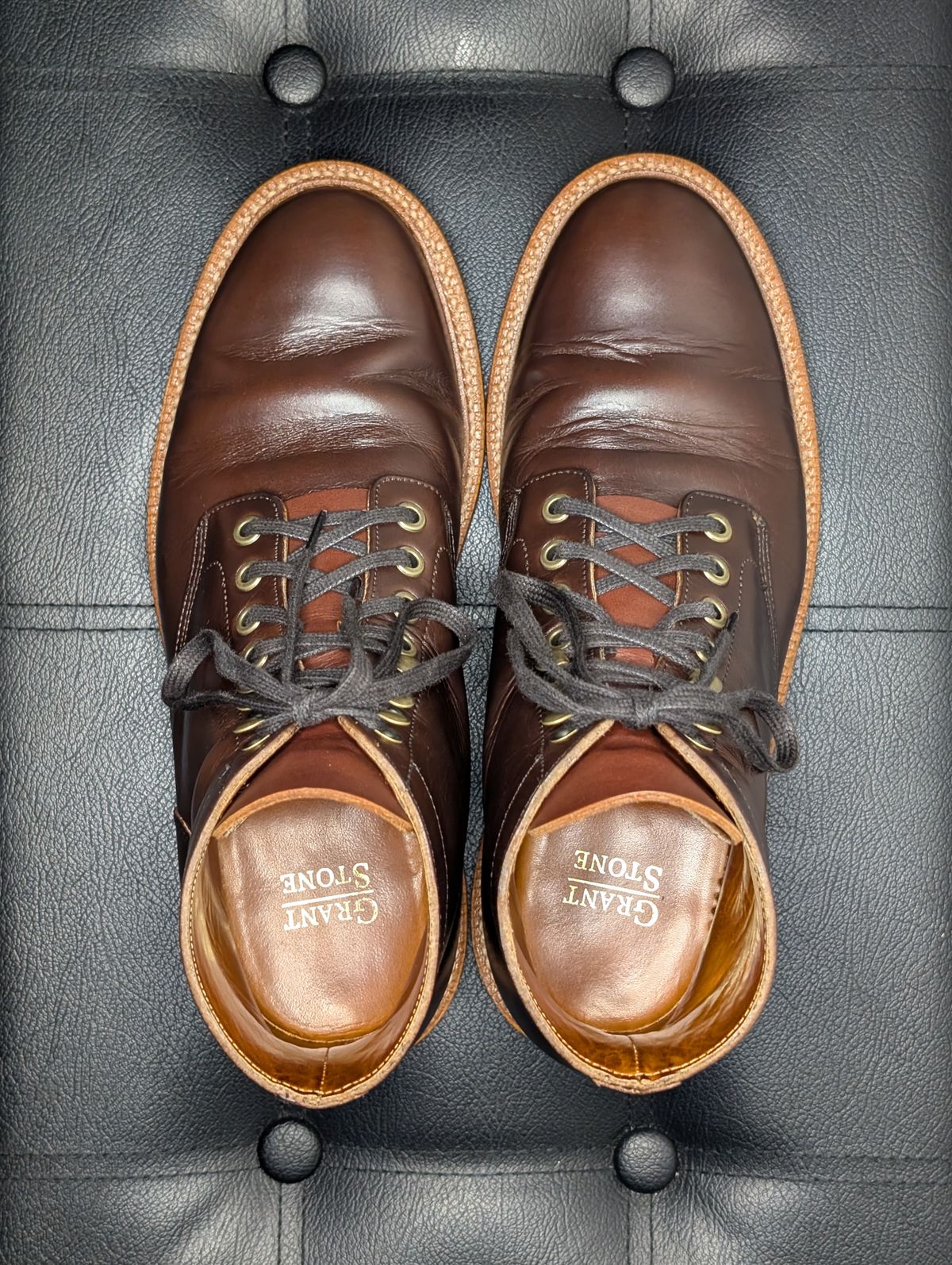 Photo by wistless on February 1, 2025 of the Grant Stone Diesel Boot in Horween Crimson Chromexcel.