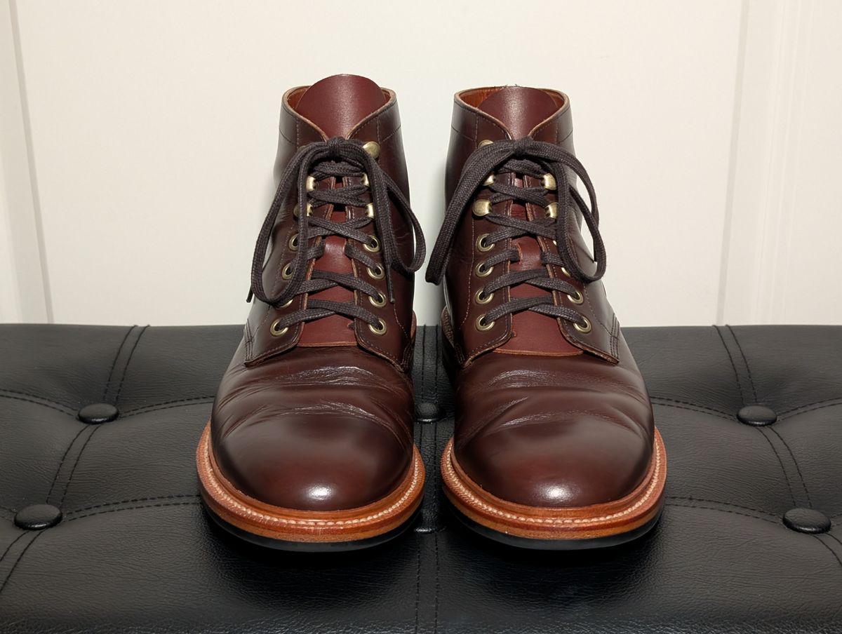 Photo by wistless on March 2, 2025 of the Grant Stone Diesel Boot in Horween Crimson Chromexcel.