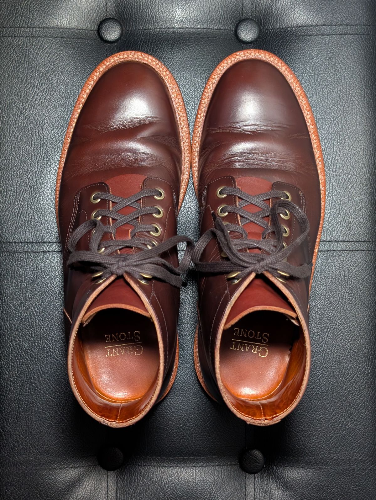 Photo by wistless on March 2, 2025 of the Grant Stone Diesel Boot in Horween Crimson Chromexcel.