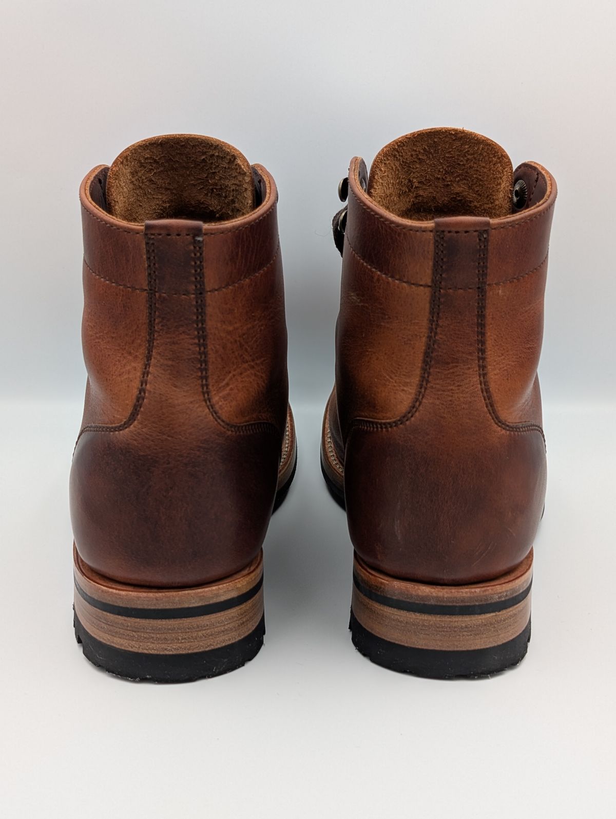 Photo by wistless on November 2, 2025 of the Parkhurst The Allegany in Tumbled Mahogany.