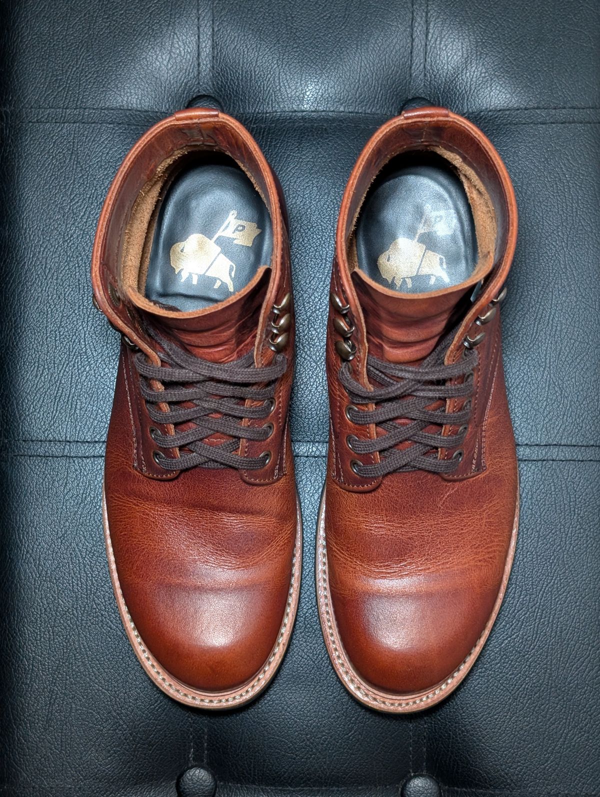 Photo by wistless on January 3, 2026 of the Parkhurst The Allegany in Tumbled Mahogany.