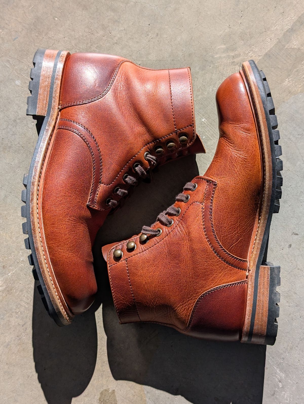 Photo by wistless on March 30, 2026 of the Parkhurst The Allegany in Tumbled Mahogany.