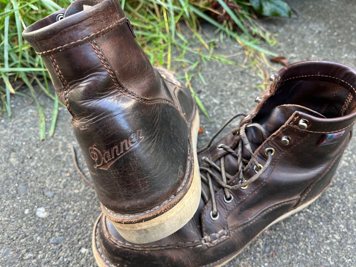 Photo by loralrose on October 27, 2024 of the Danner Bull Run Moc Toe in Brown Full Grain.