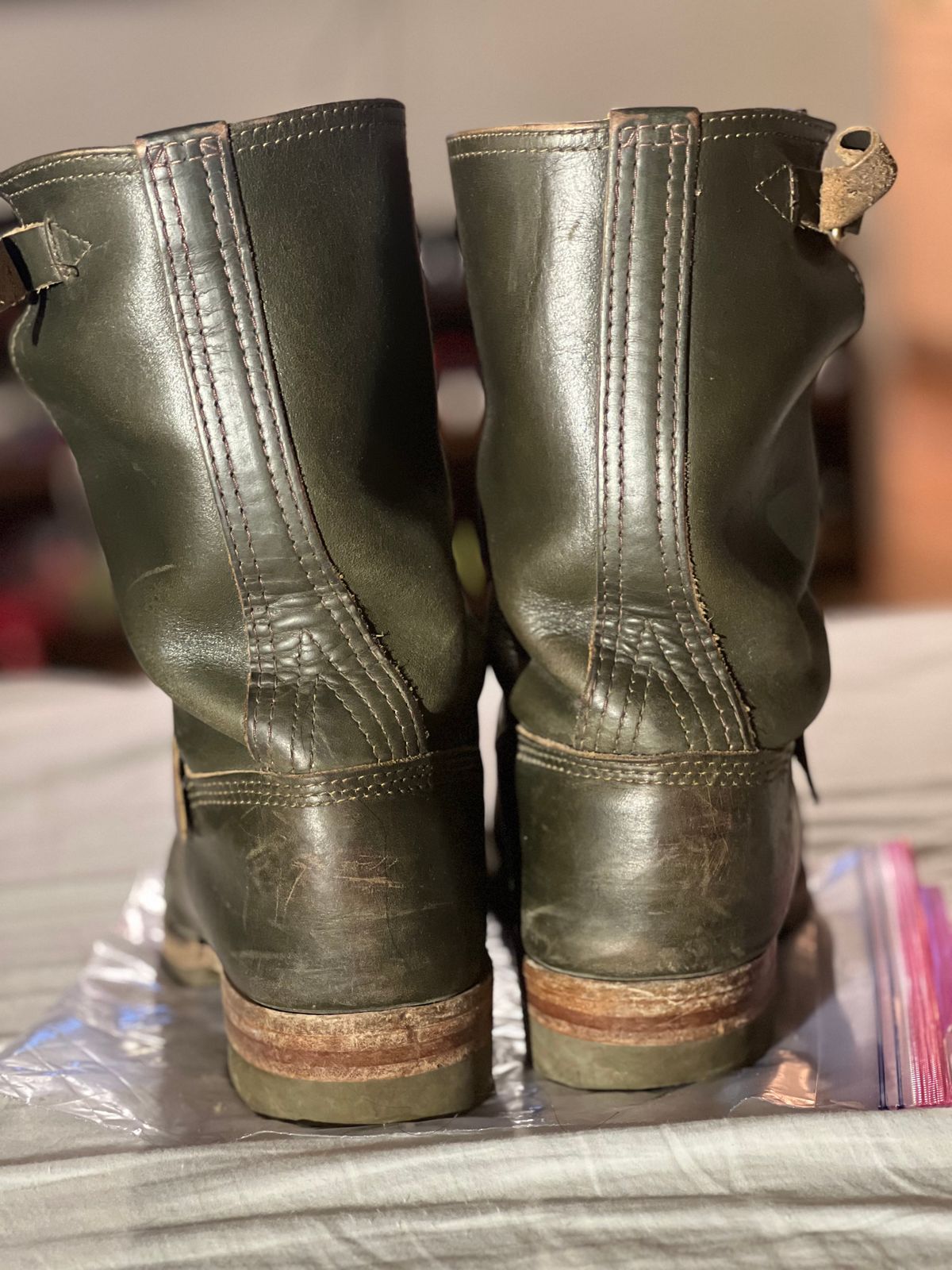 Photo by adriankgonzes on February 6, 2025 of the Wesco Mister Lou in Forest Green Chromexel.