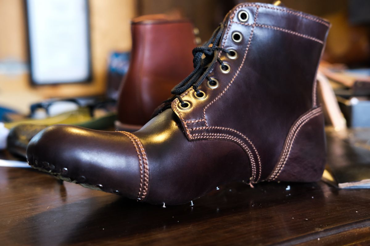 Photo by Boot.Stomp on March 20, 2026 of the Willie's Handmade Boots Cap Toe Service Boot in Maryam Olive Horserump Overdyed Dark Brown.