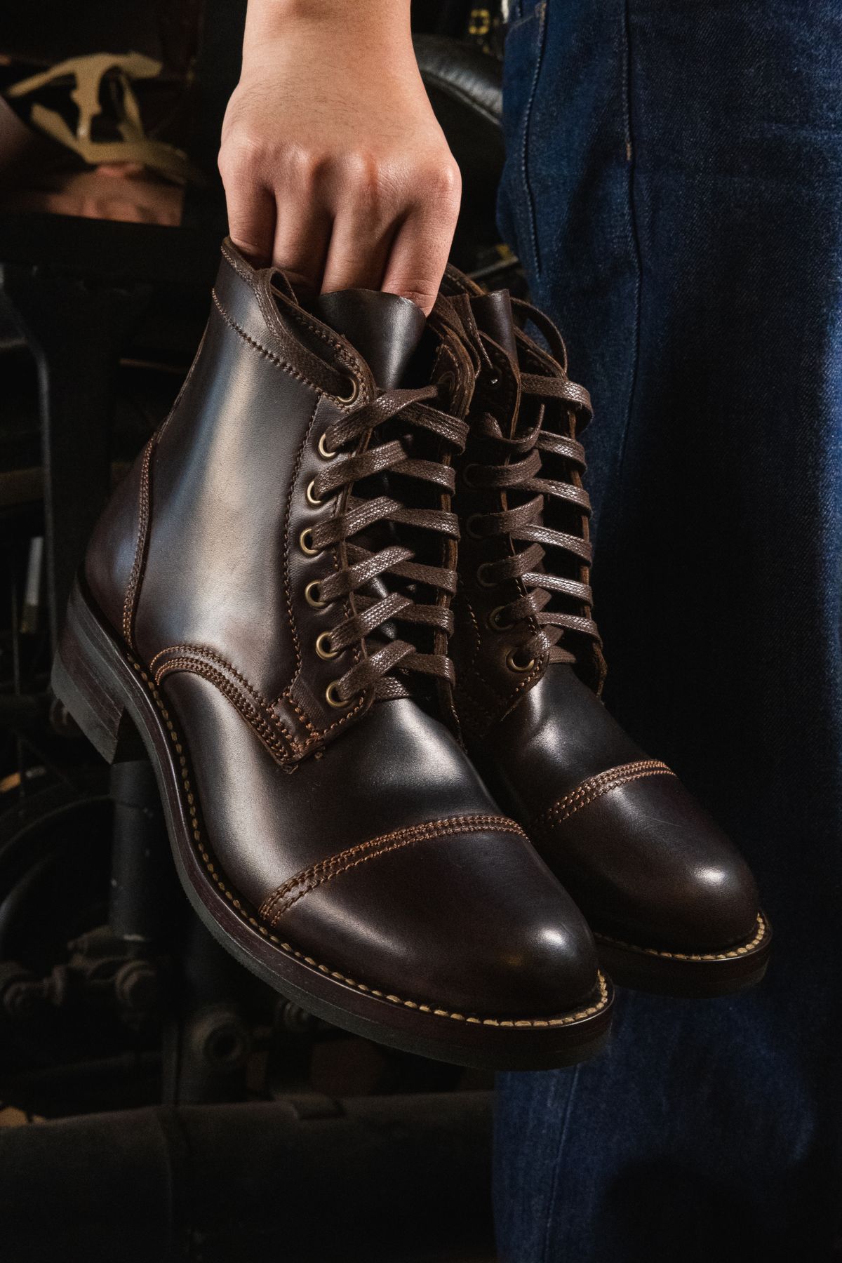 Photo by Boot.Stomp on March 20, 2026 of the Willie's Handmade Boots Cap Toe Service Boot in Maryam Olive Horserump Overdyed Dark Brown.