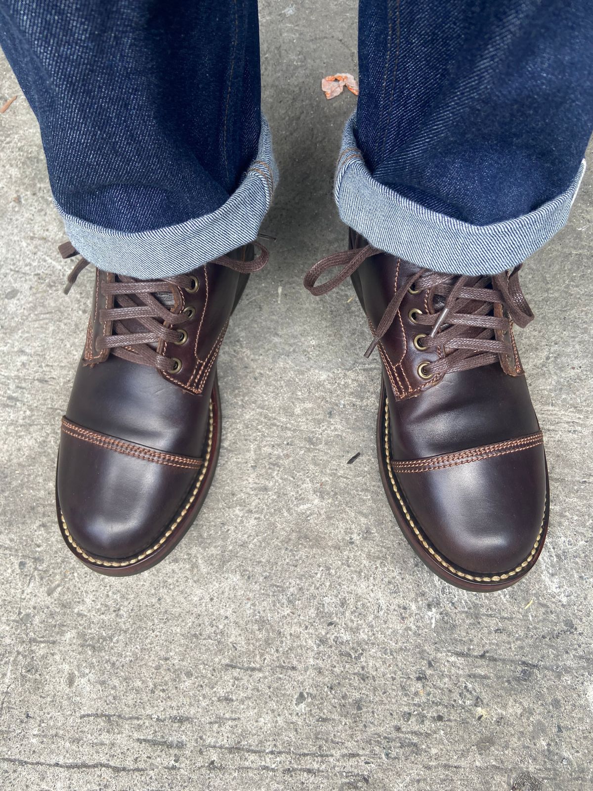 Photo by Boot.Stomp on March 21, 2026 of the Willie's Handmade Boots Cap Toe Service Boot in Maryam Olive Horserump Overdyed Dark Brown.