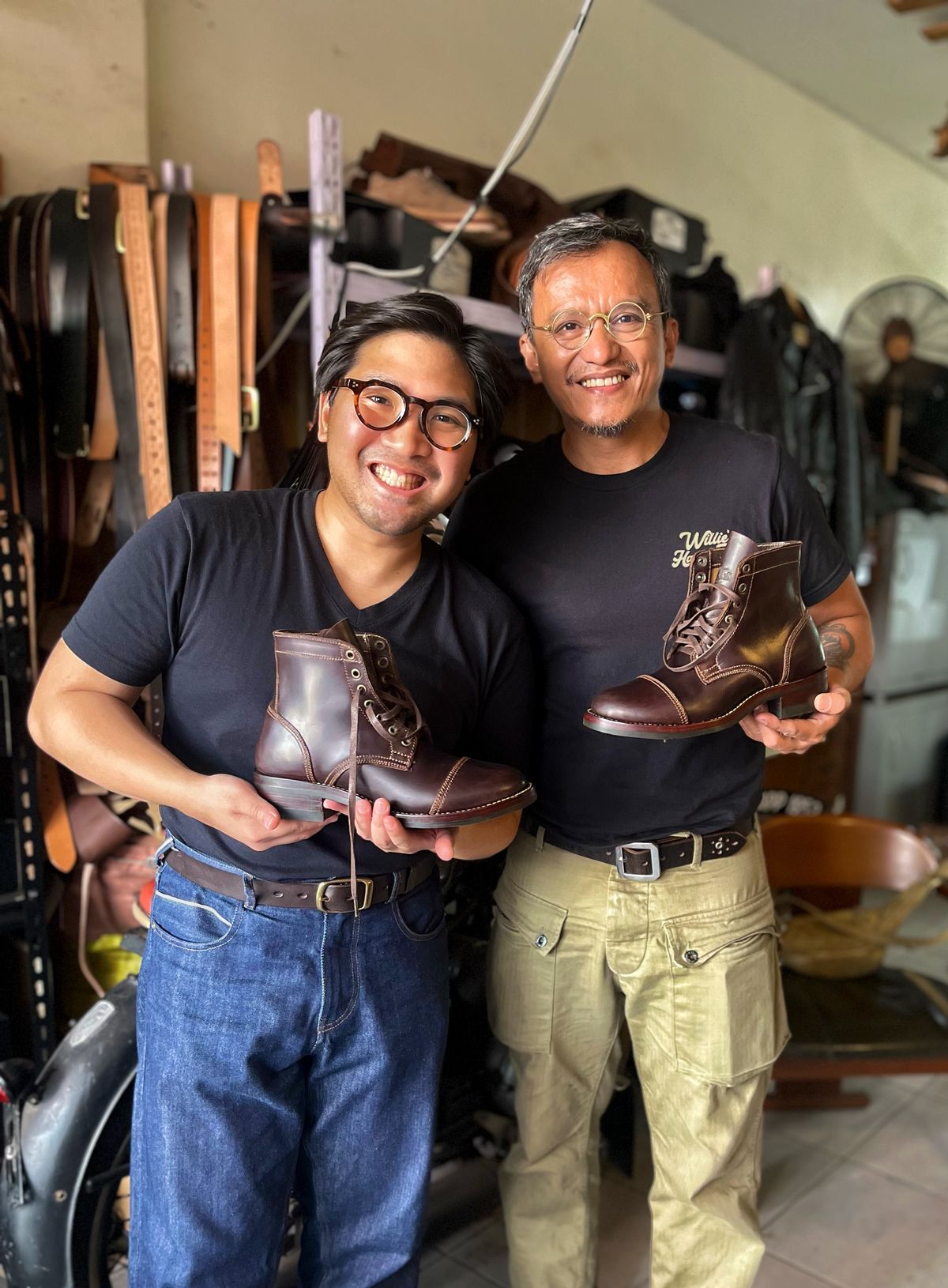 Photo by Boot.Stomp on March 21, 2026 of the Willie's Handmade Boots Cap Toe Service Boot in Maryam Olive Horserump Overdyed Dark Brown.