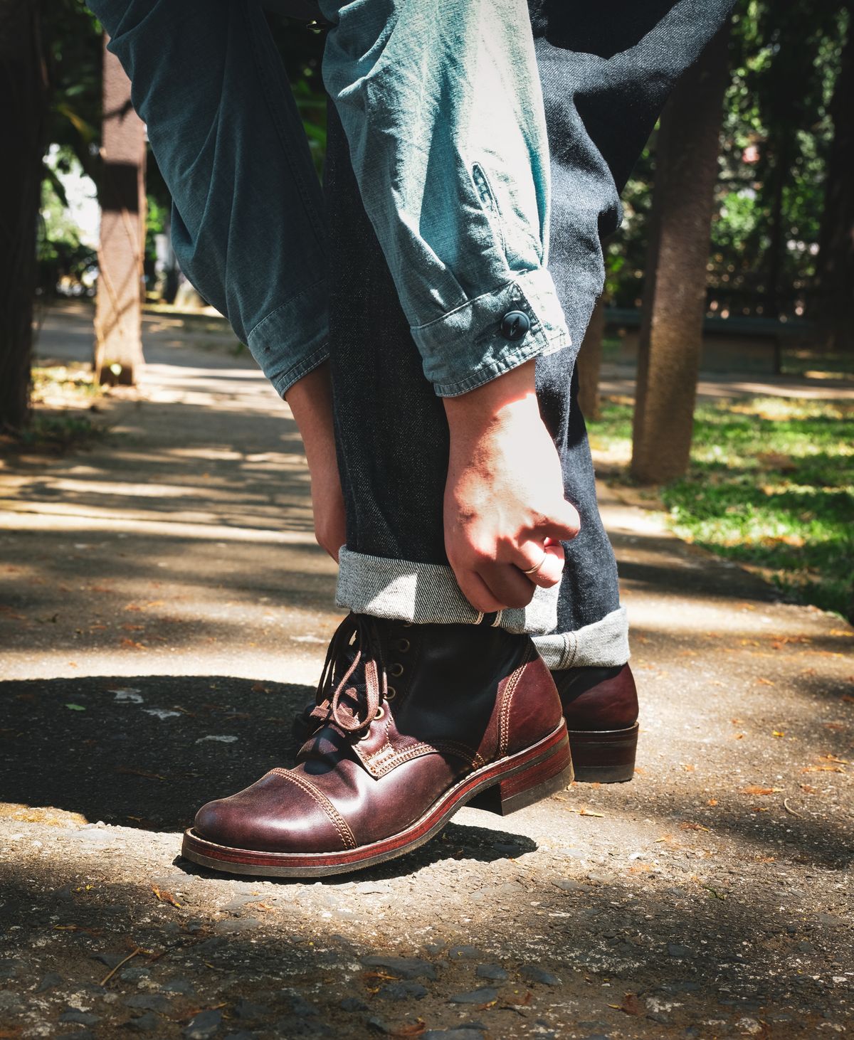Photo by Boot.Stomp on March 24, 2026 of the Willie's Handmade Boots Cap Toe Service Boot in Maryam Olive Horserump Overdyed Dark Brown.