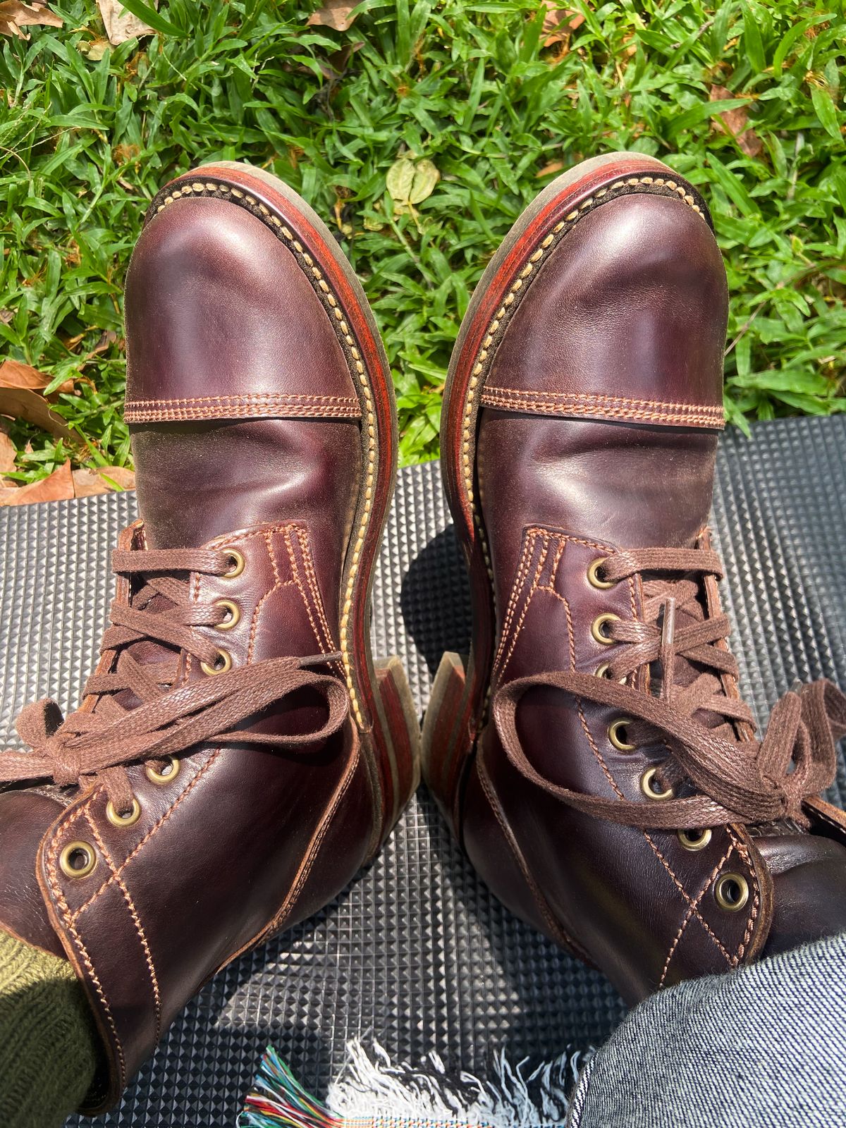 Photo by Boot.Stomp on March 25, 2026 of the Willie's Handmade Boots Cap Toe Service Boot in Maryam Olive Horserump Overdyed Dark Brown.