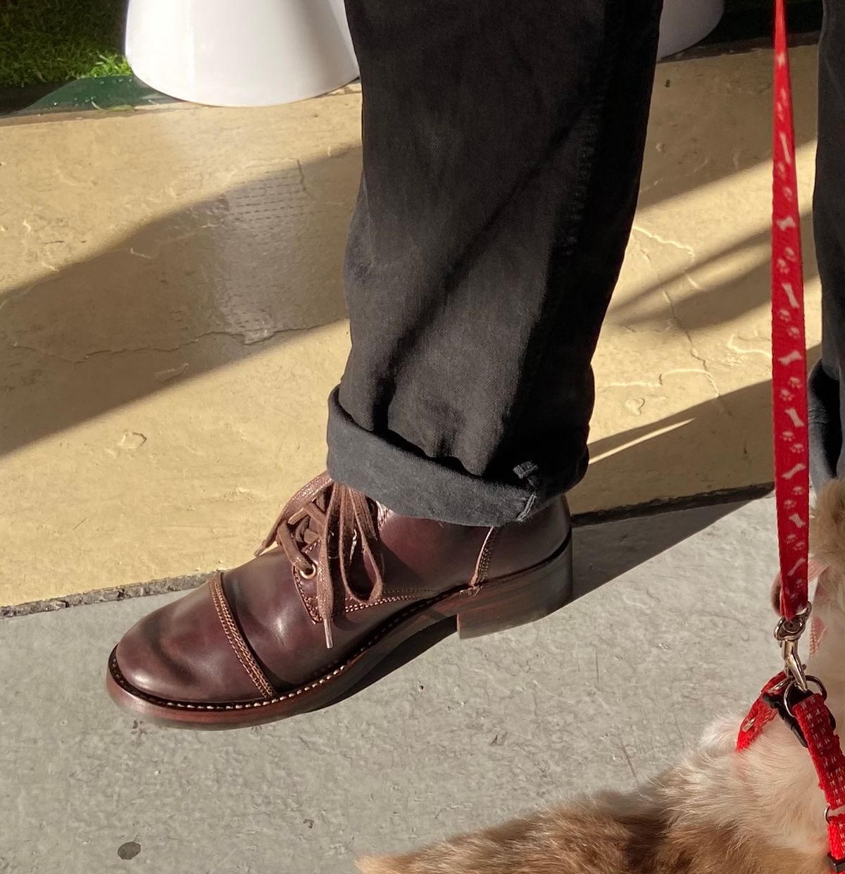 Photo by Boot.Stomp on May 9, 2026 of the Willie's Handmade Boots Cap Toe Service Boot in Maryam Olive Horserump Overdyed Dark Brown.