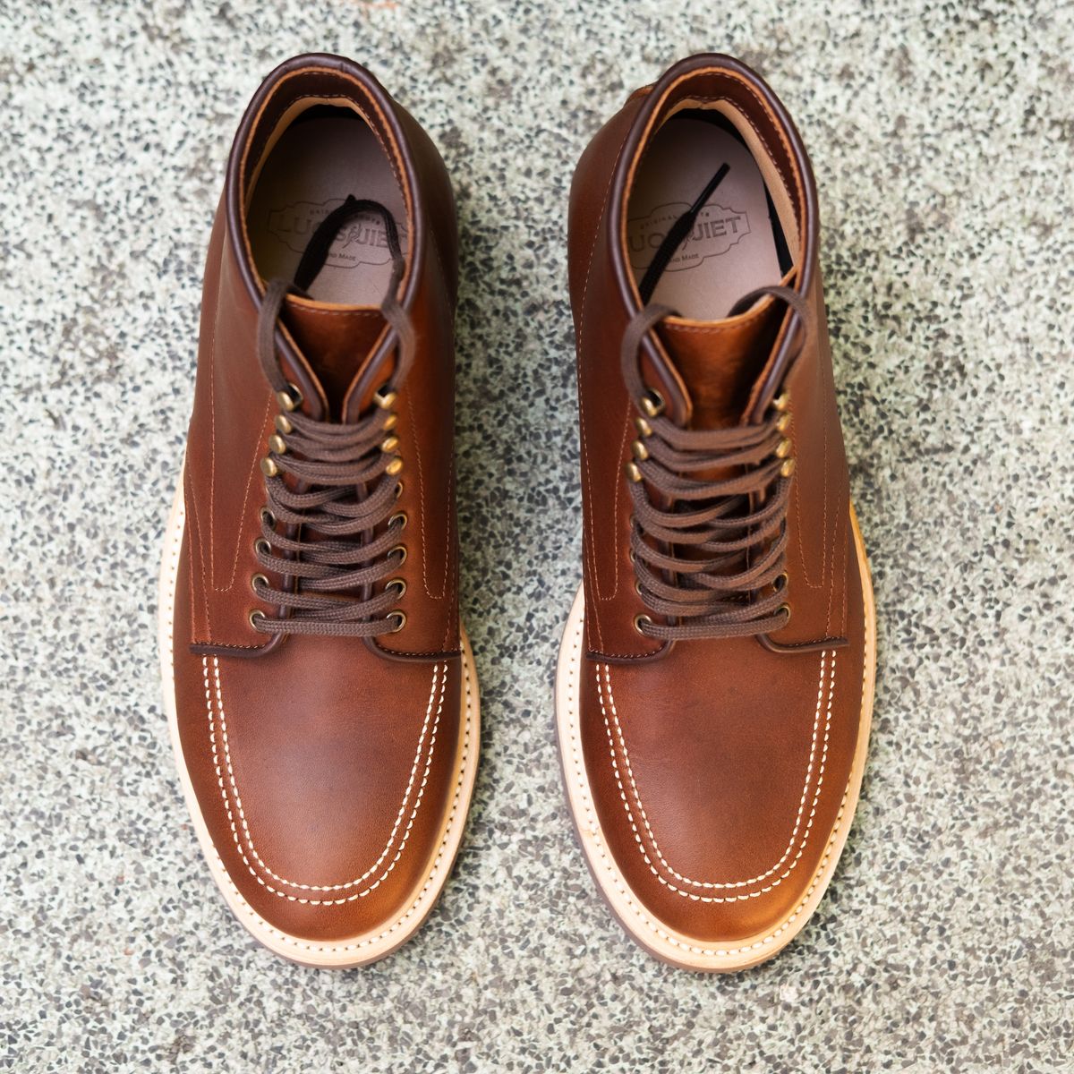 Photo by Boot.Stomp on March 14, 2026 of the Luosjiet Indiana Moctoe Boot (Brown Full Grain Pull-Up Cowhide) in Brown Full Grain Pull-Up Cowhide.