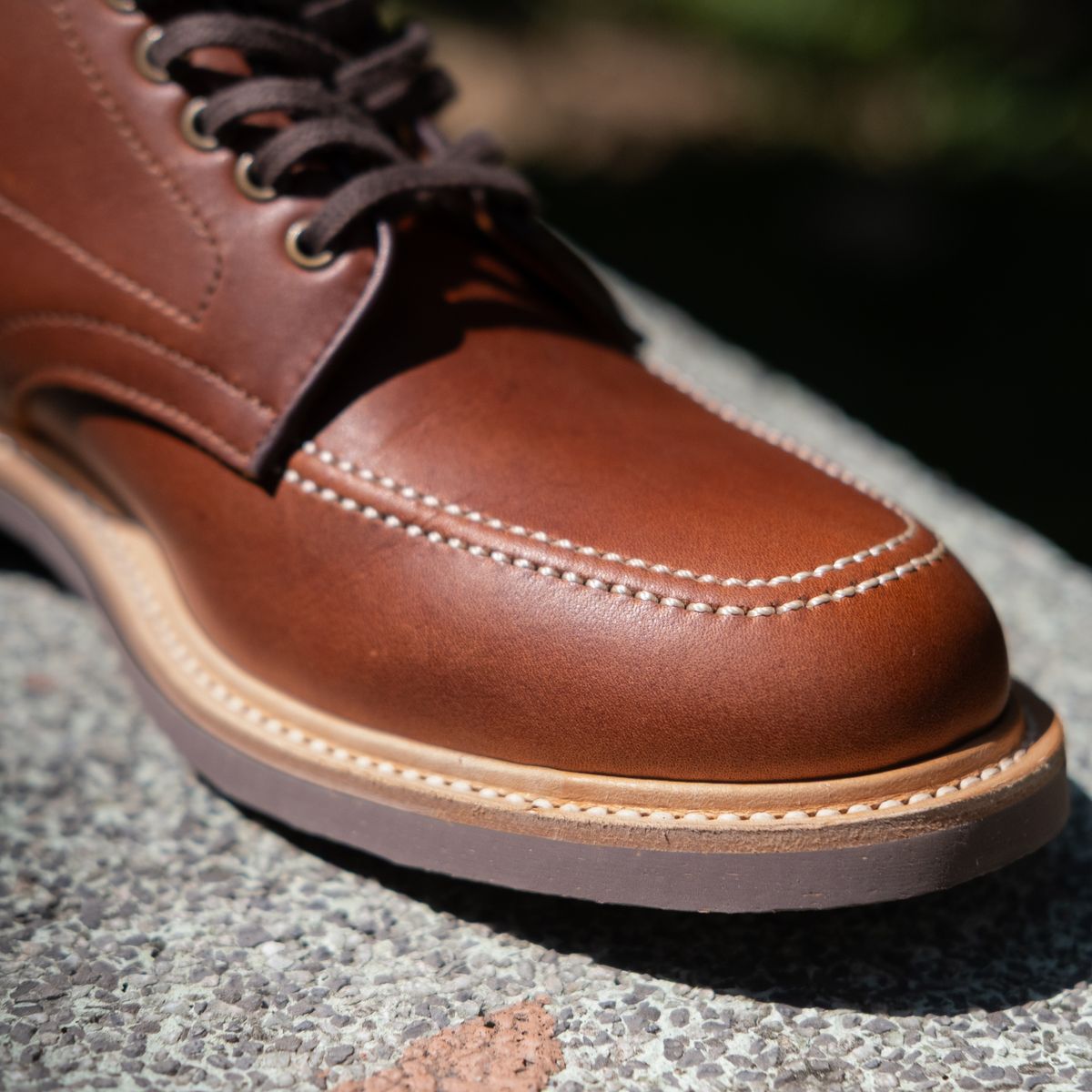 Photo by Boot.Stomp on March 14, 2026 of the Luosjiet Indiana Moctoe Boot (Brown Full Grain Pull-Up Cowhide) in Brown Full Grain Pull-Up Cowhide.