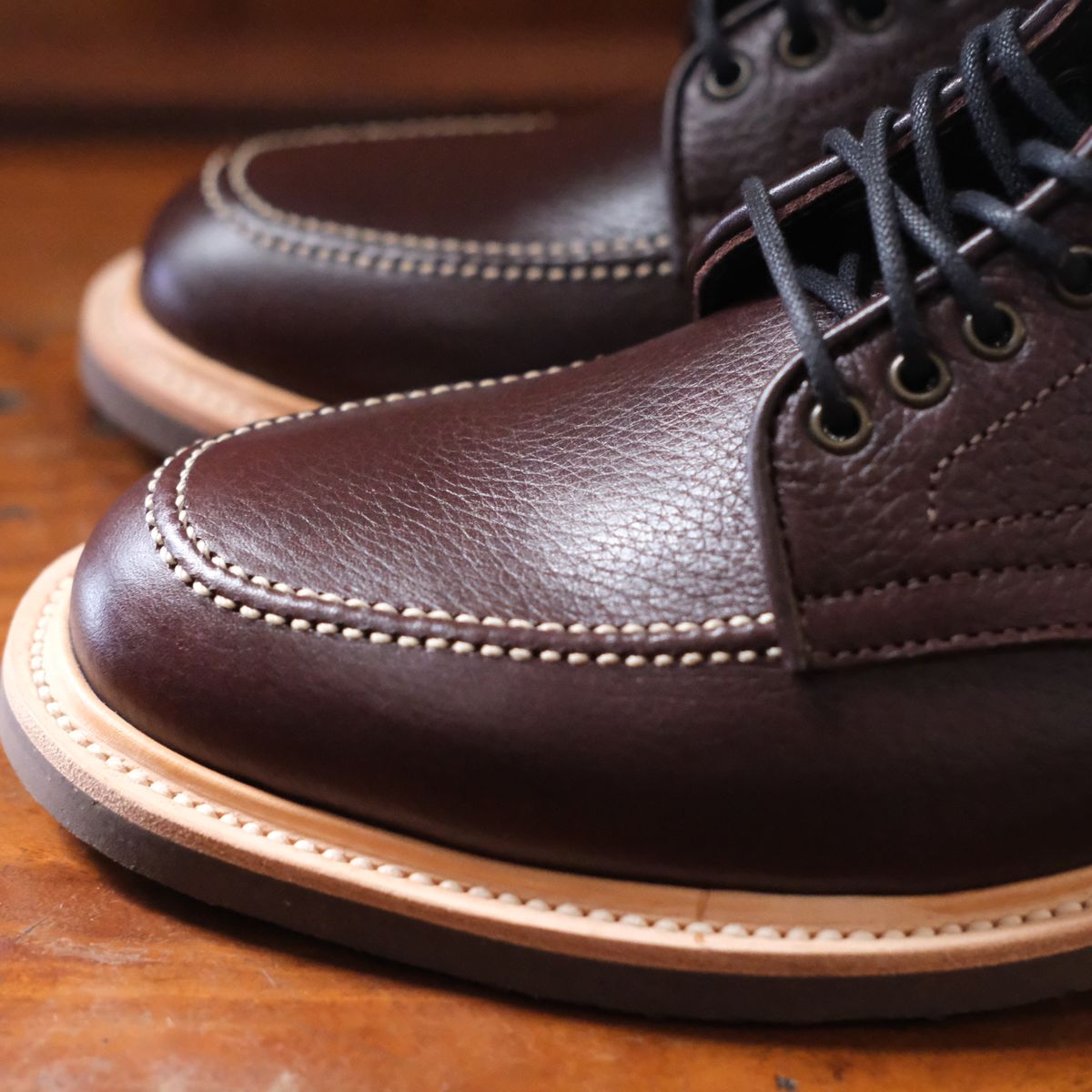 Photo by Boot.Stomp on May 18, 2026 of the Luosjiet Indiana Moctoe Boot in Dark Brown Lychee.