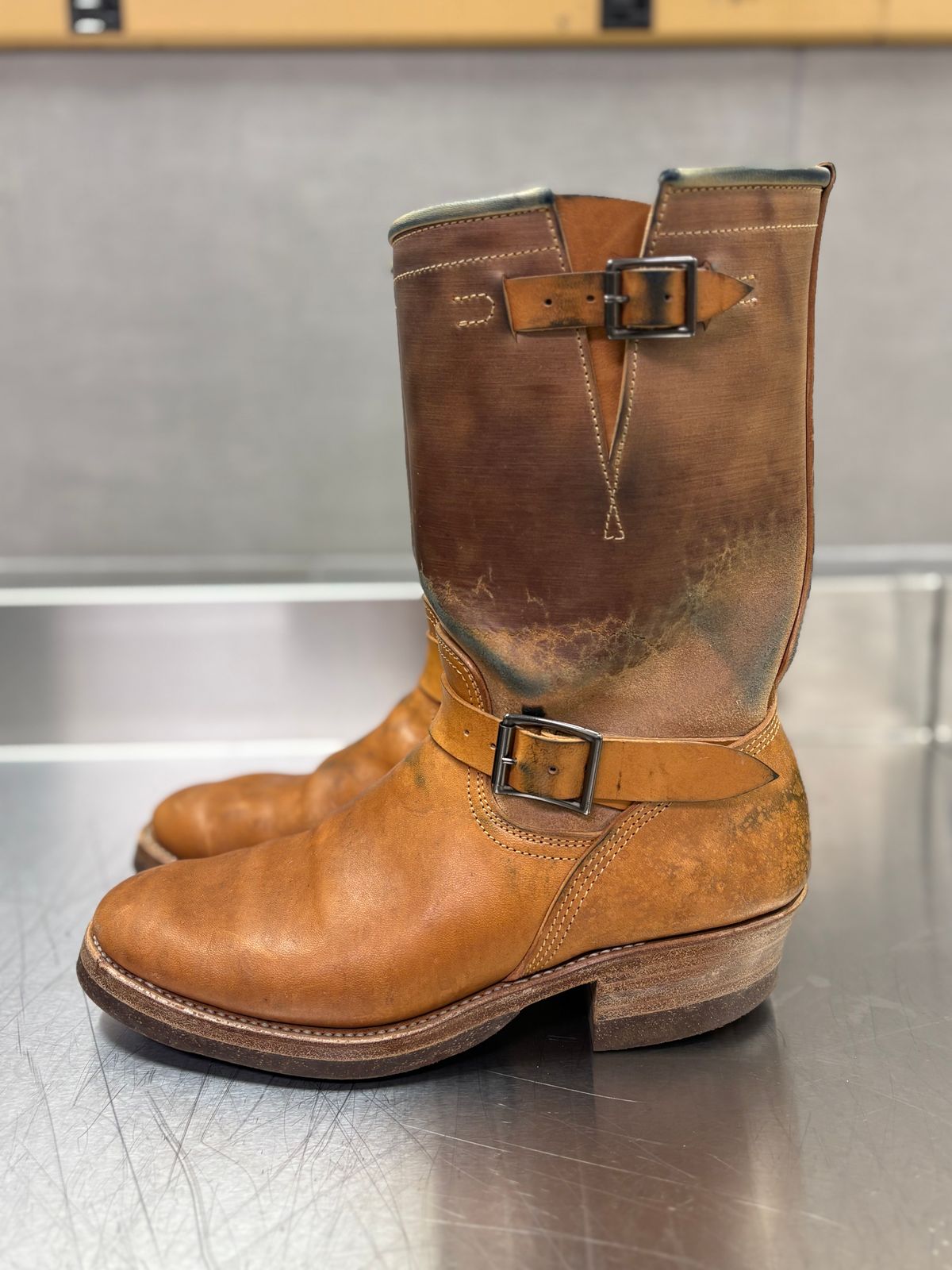 Photo by Bossa on November 5, 2025 of the Unsung House Desert Fever Dream in Maryam Natural Rovescio Sego Horsebutt.