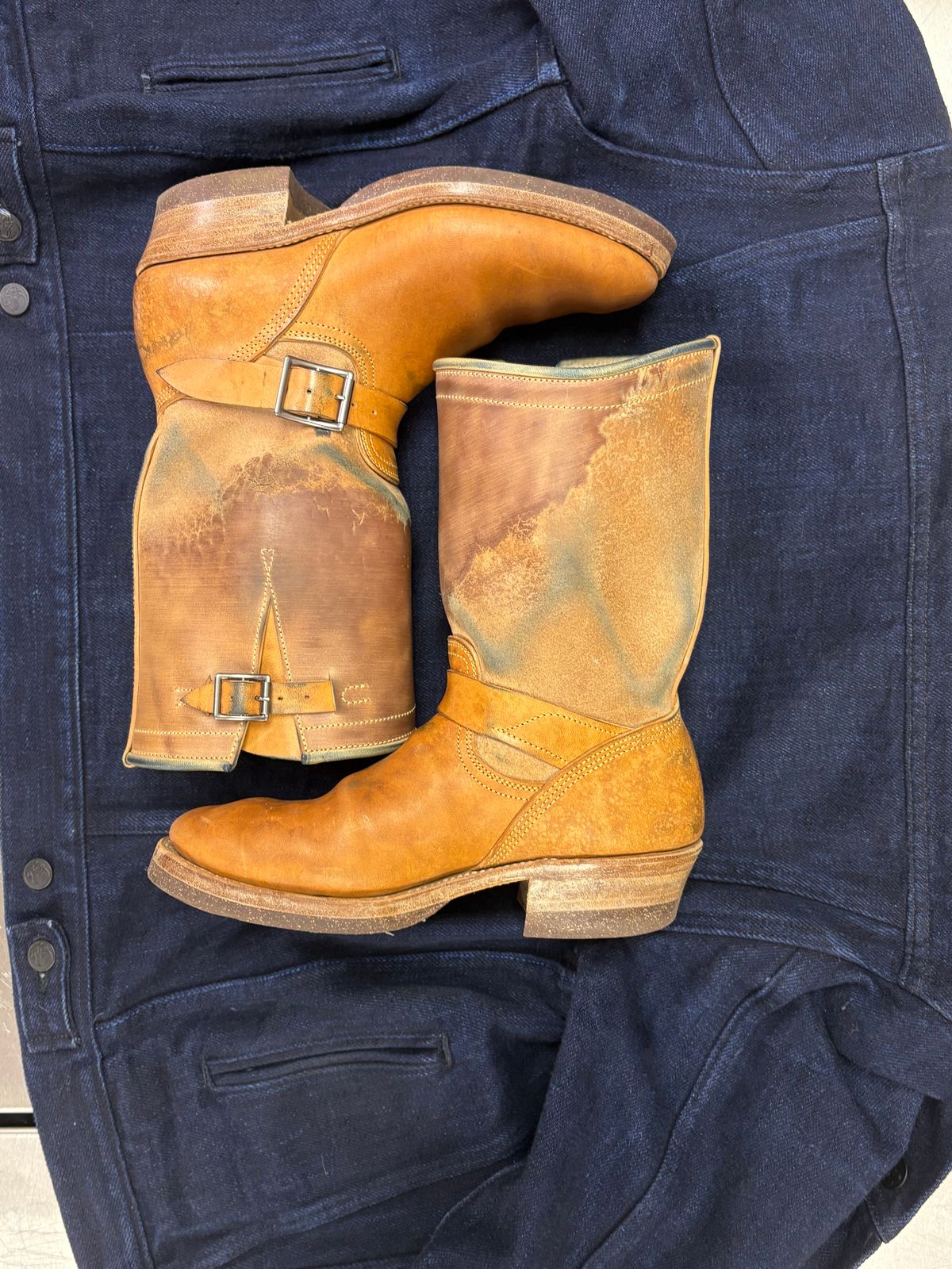 Photo by Bossa on November 5, 2025 of the Unsung House Desert Fever Dream in Maryam Natural Rovescio Sego Horsebutt.