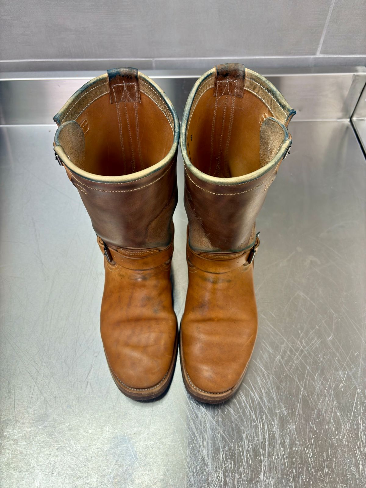 Photo by Bossa on November 5, 2025 of the Unsung House Desert Fever Dream in Maryam Natural Rovescio Sego Horsebutt.