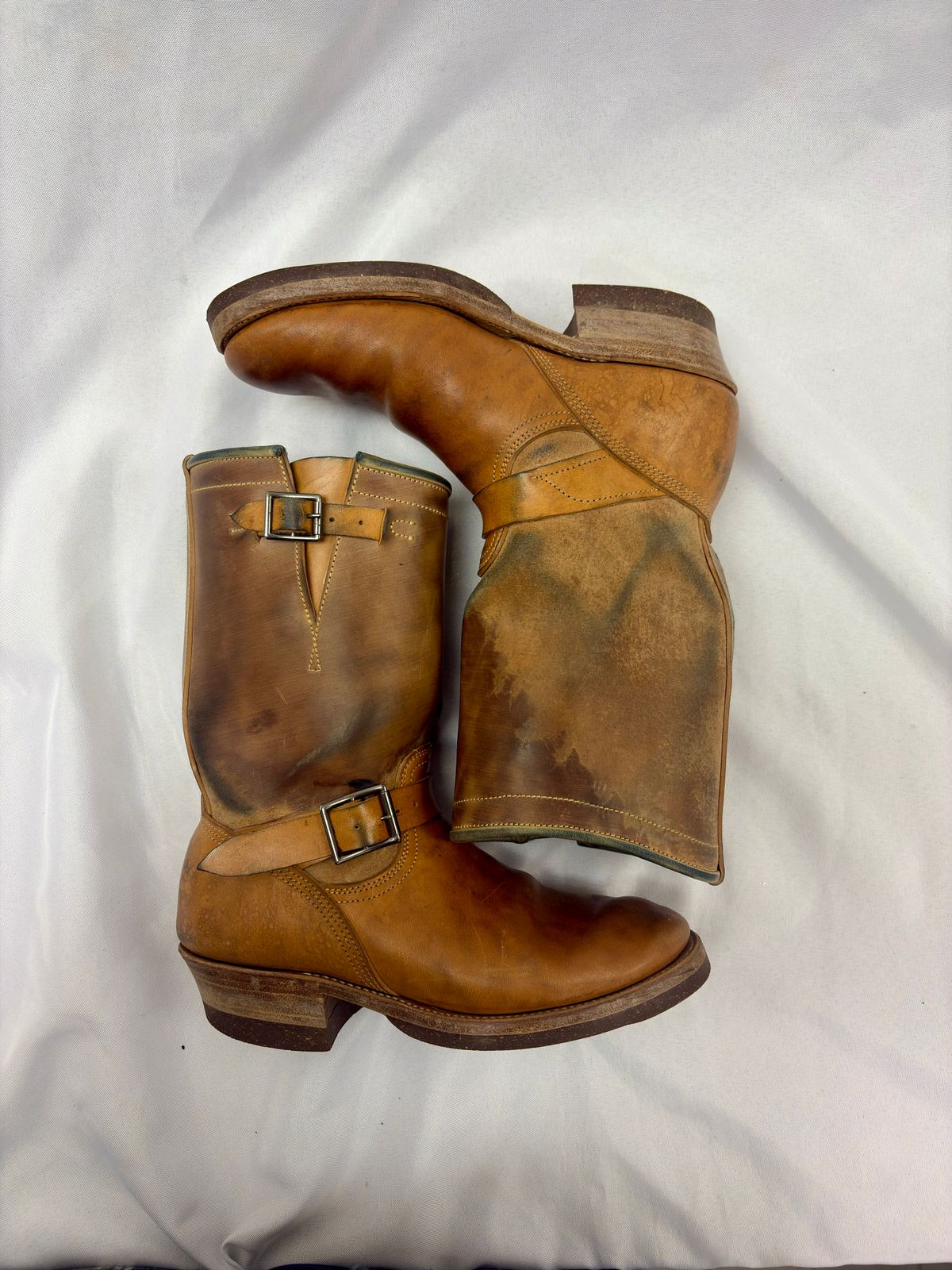 Photo by Bossa on December 5, 2025 of the Unsung House Desert Fever Dream in Maryam Natural Rovescio Sego Horsebutt.