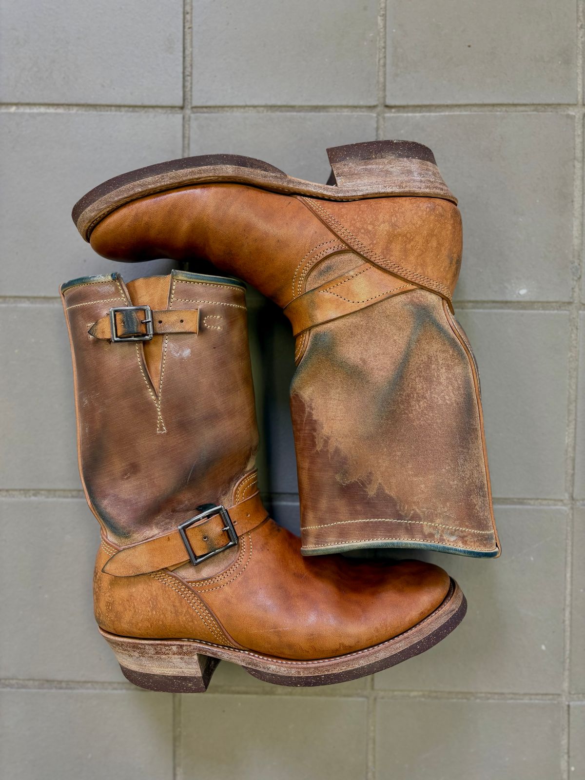 Photo by Bossa on January 3, 2026 of the Unsung House Desert Fever Dream in Maryam Natural Rovescio Sego Horsebutt.