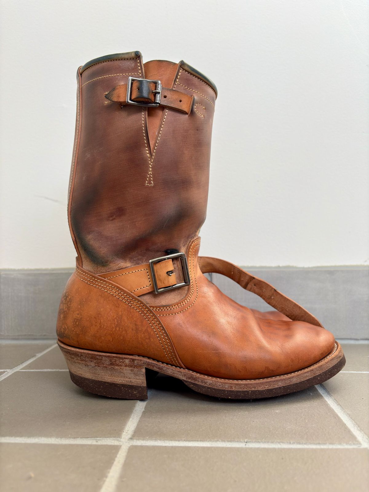 Photo by Bossa on January 3, 2026 of the Unsung House Desert Fever Dream in Maryam Natural Rovescio Sego Horsebutt.