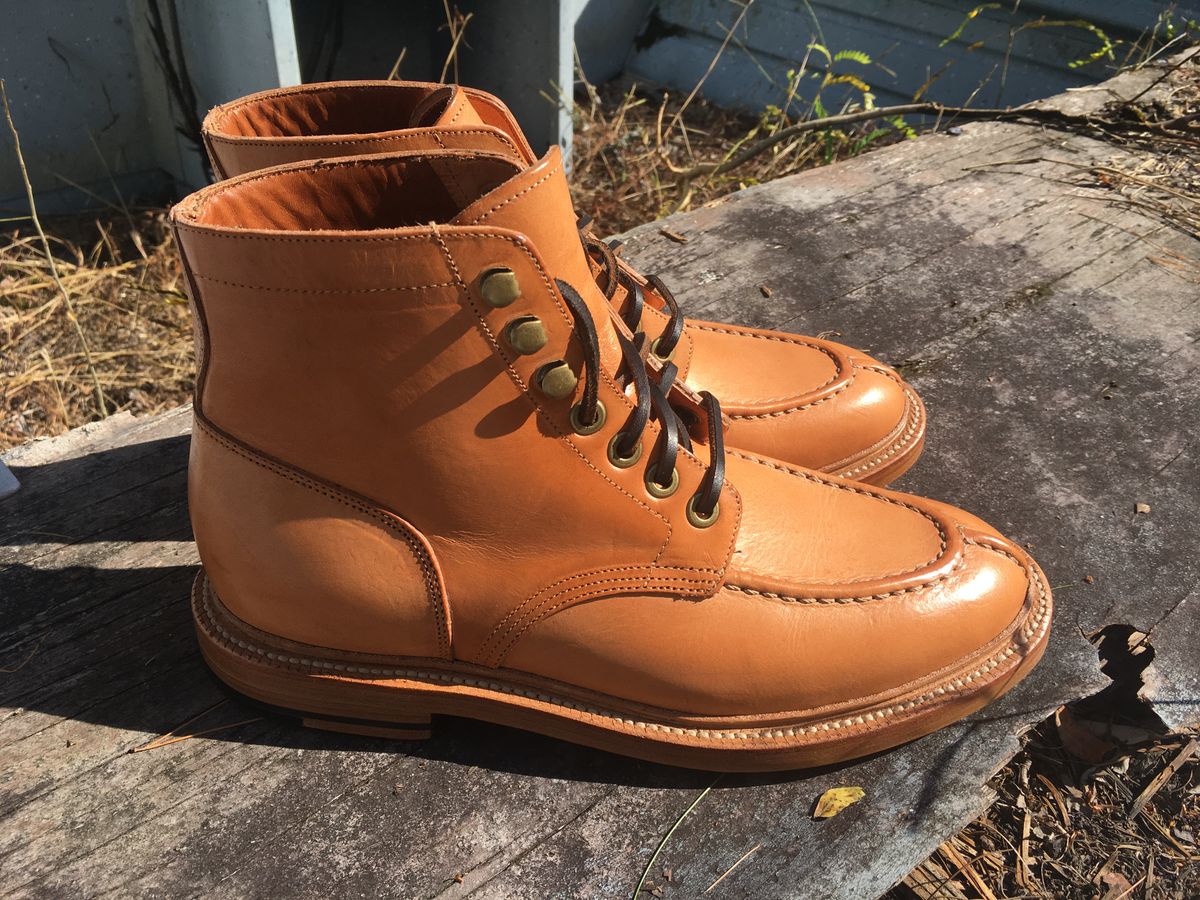 Photo by Bossa on October 1, 2024 of the Grant Stone Ottawa Boot in Badalassi Carlo Natural Minerva.