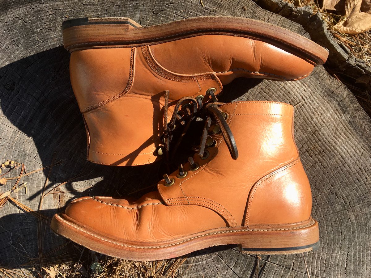 Photo by Bossa on November 2, 2024 of the Grant Stone Ottawa Boot in Badalassi Carlo Natural Minerva.