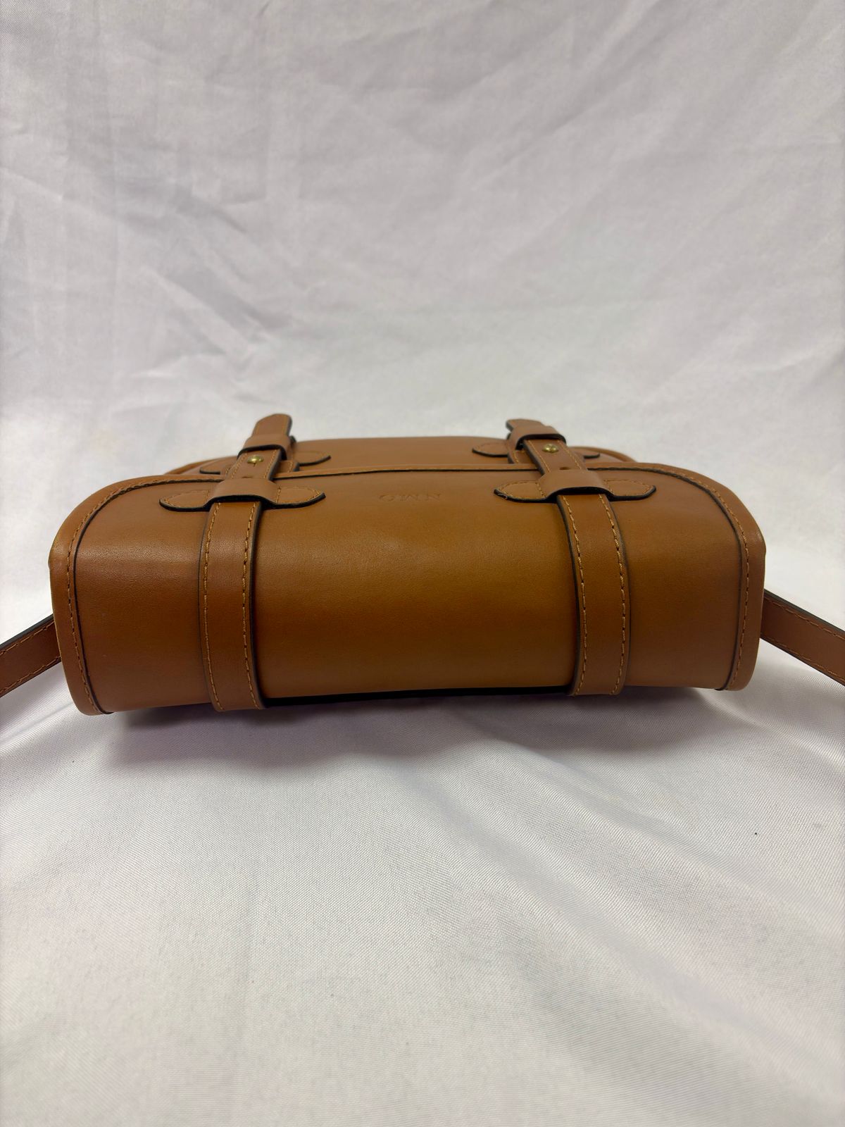 Photo by Bossa on December 5, 2025 of the Cravar D.S. M Sand in Pit Vegetable Tanned Cowhide.